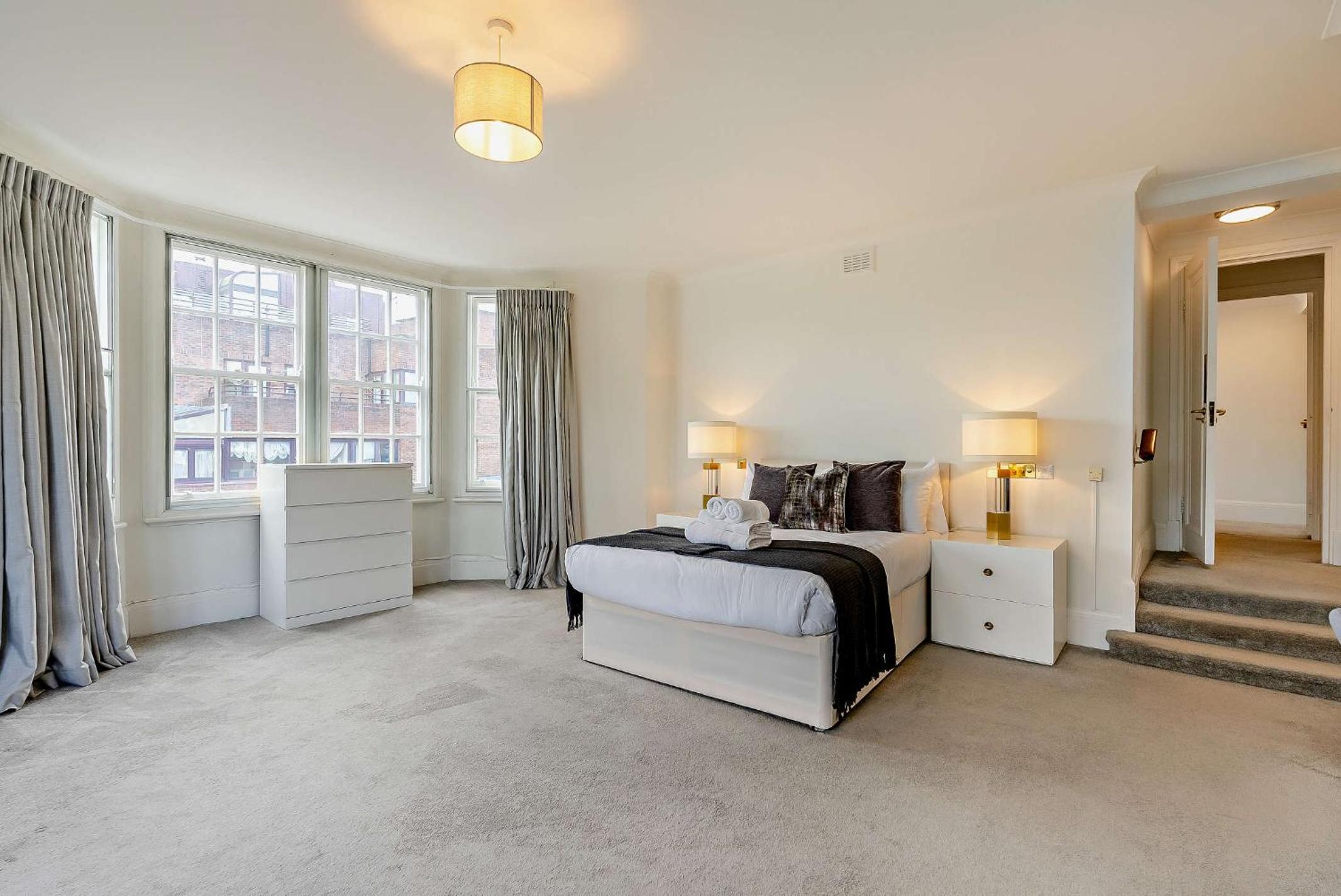 Strathmore Court Apartments
