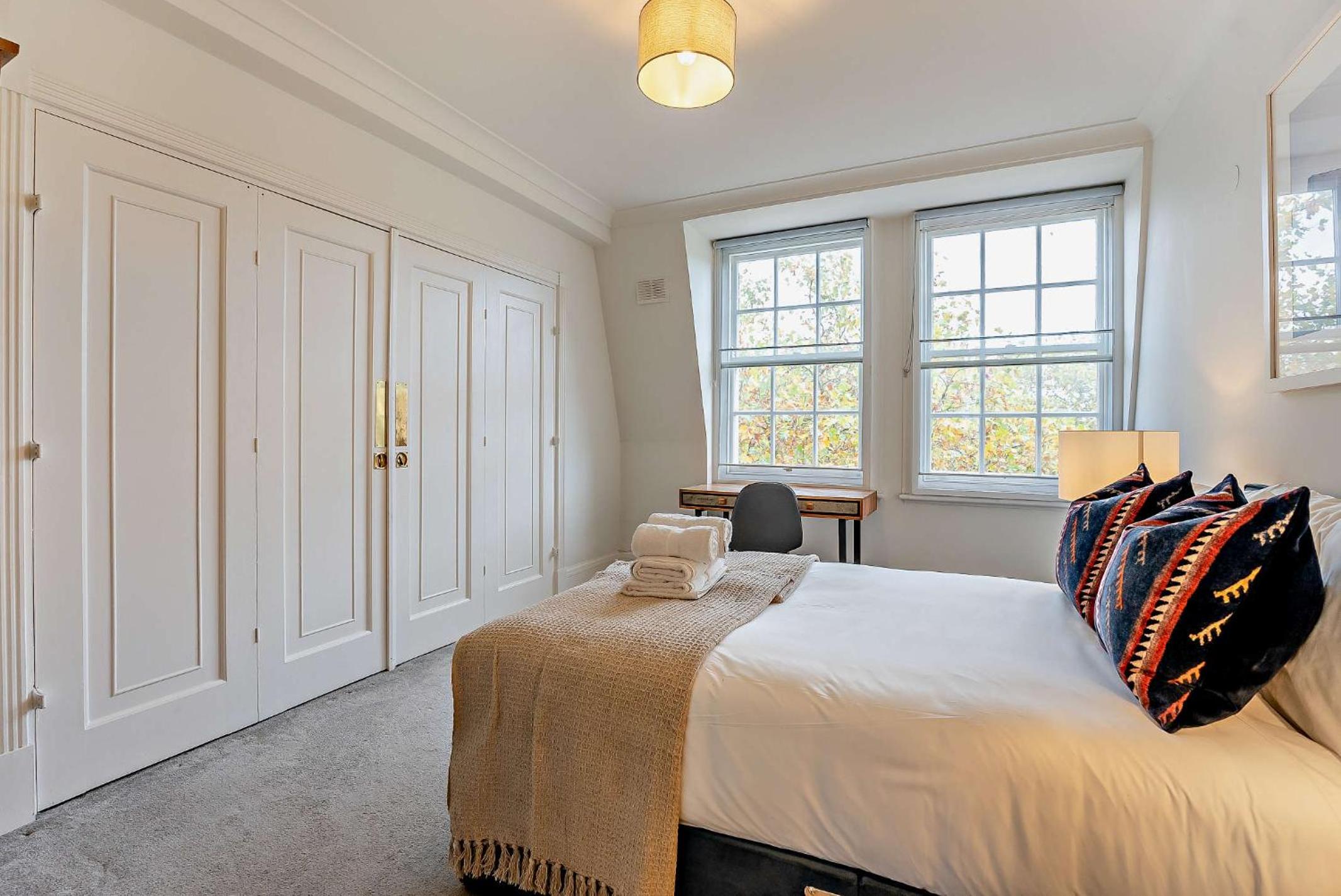 Strathmore Court Apartments
