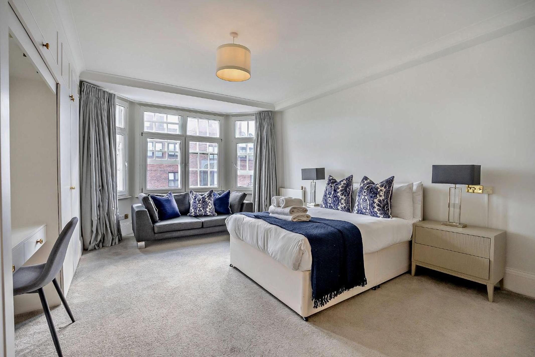 Strathmore Court Apartments