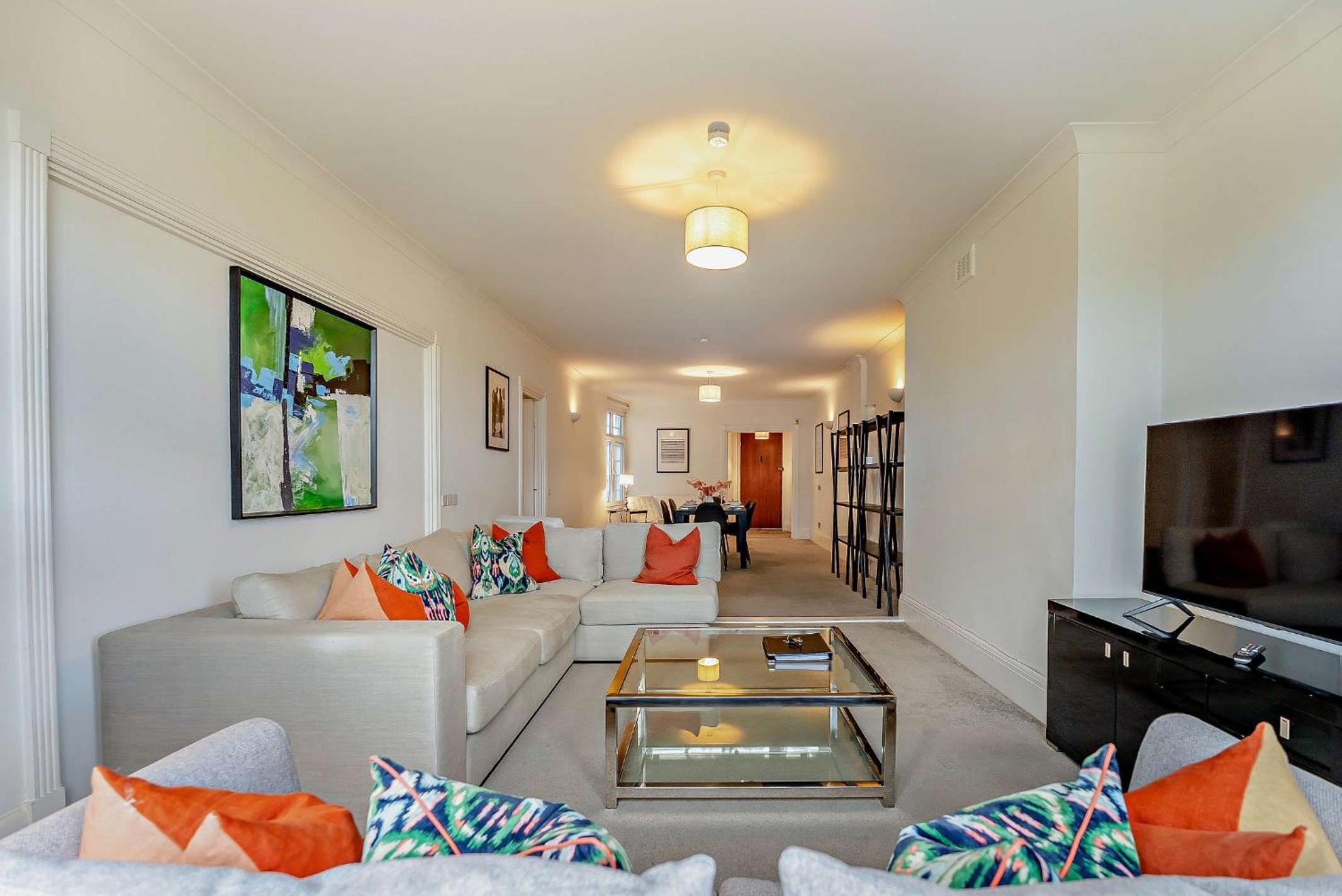 Strathmore Court Apartments