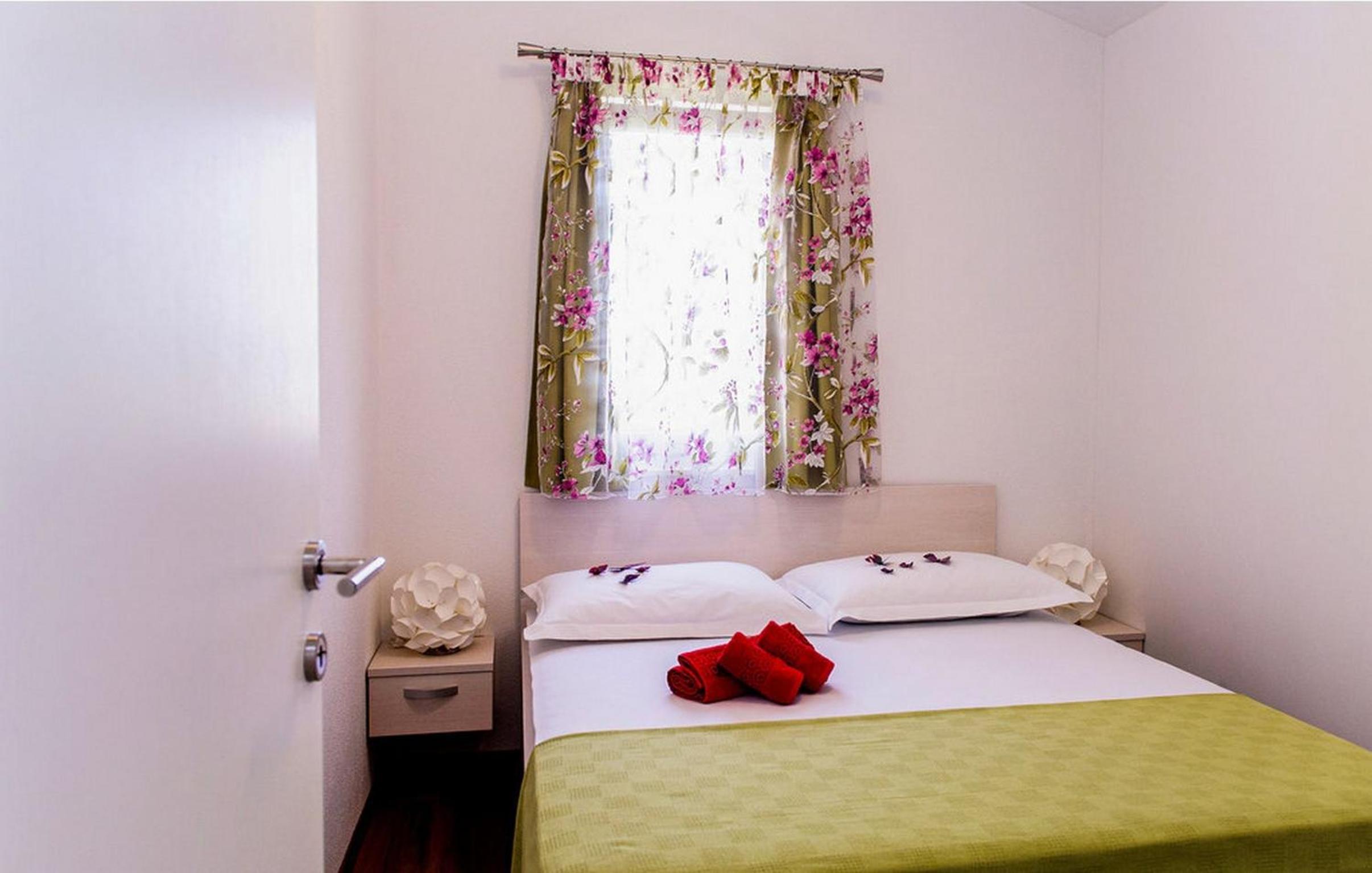 Stylish Apartments with Shared Pool, Sea Views, and Sun Terrace view 2