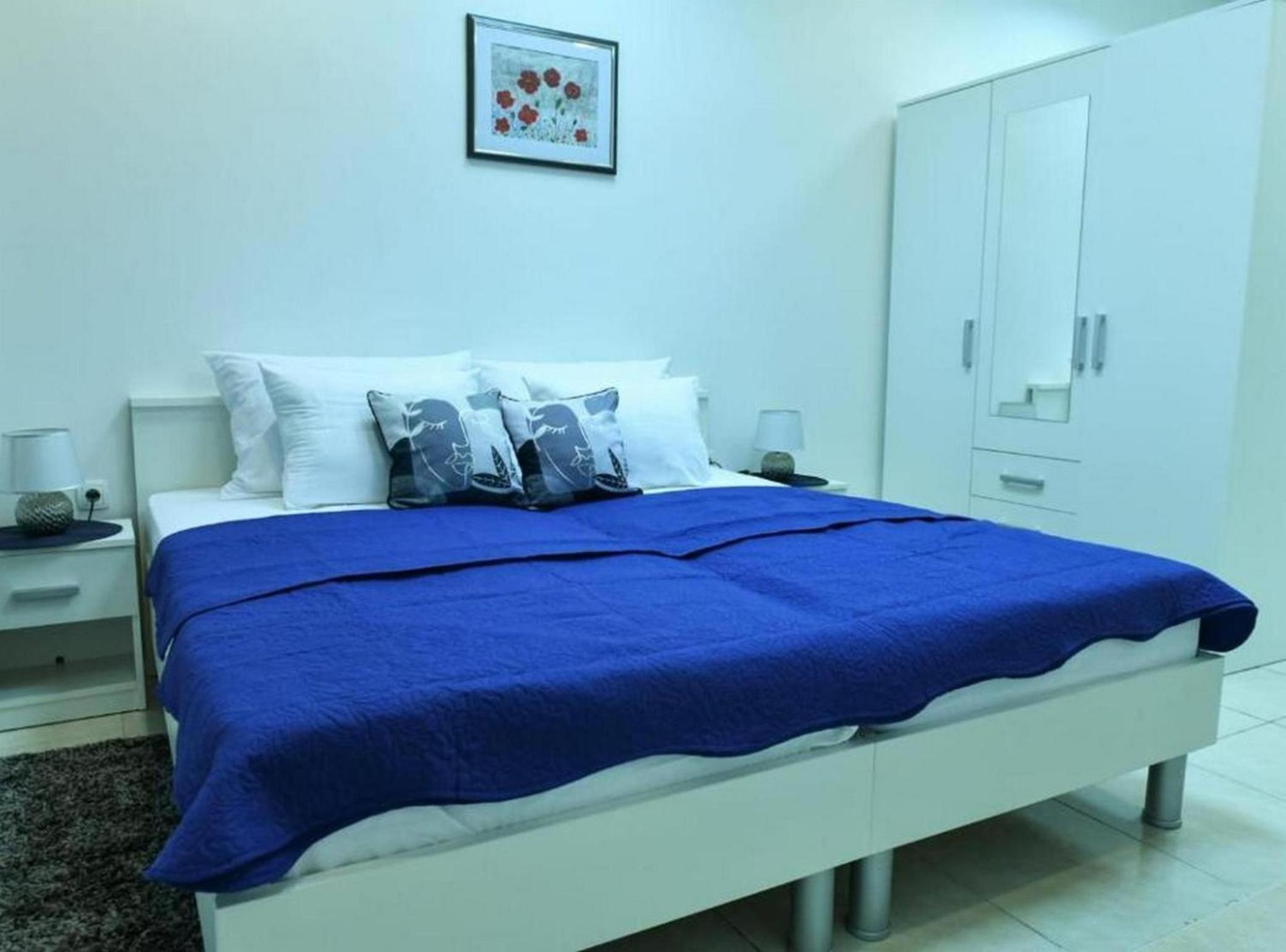 Charming Sinj Town Studio Apartments view 4
