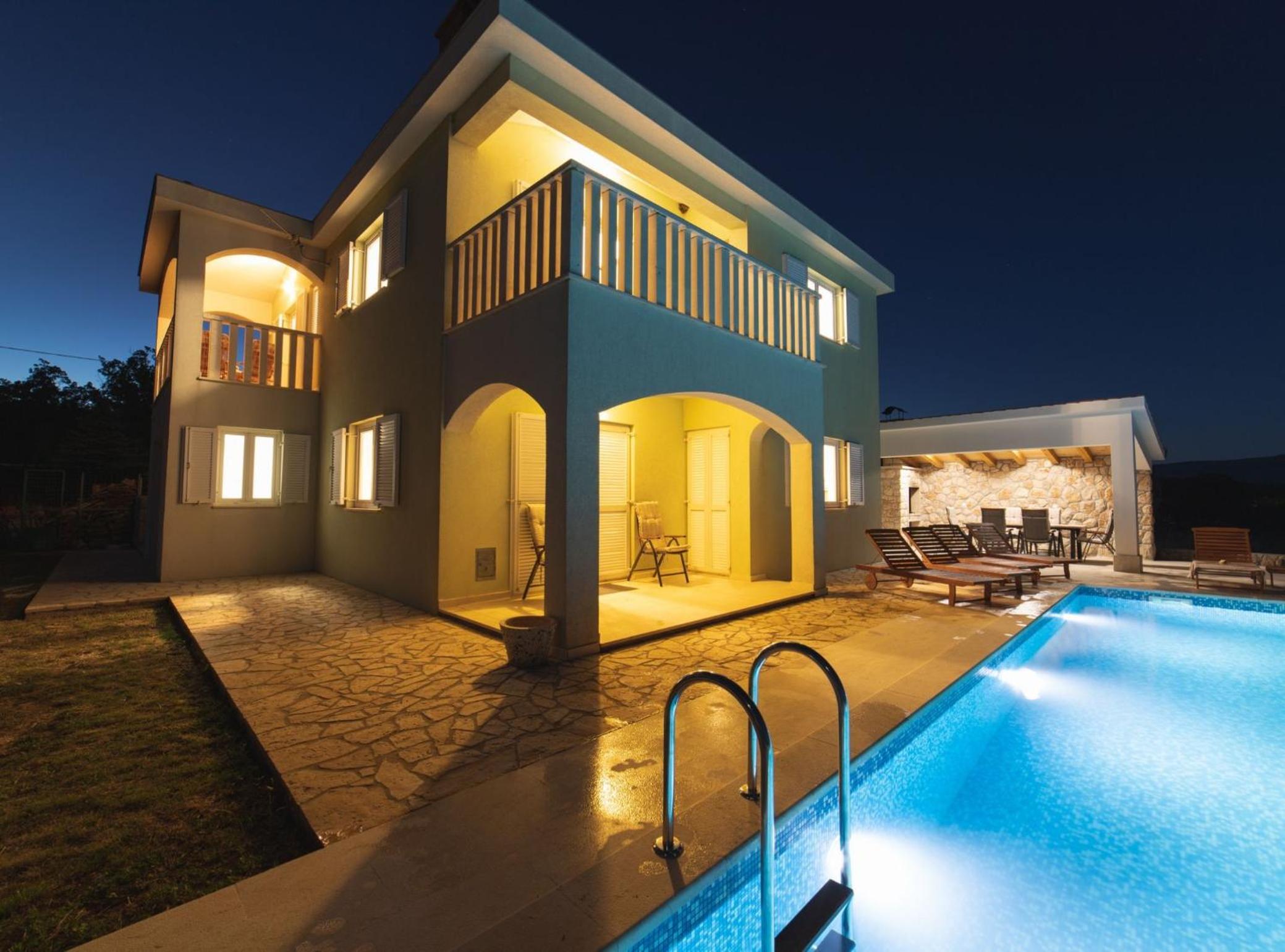 Idyllic Getaway Lovrec Villa with Pool view 4