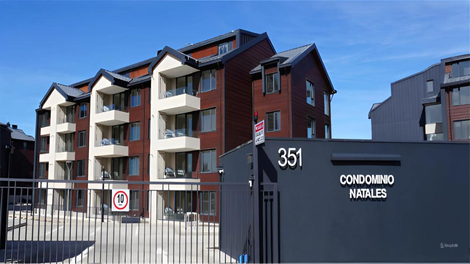 Painestone apartment