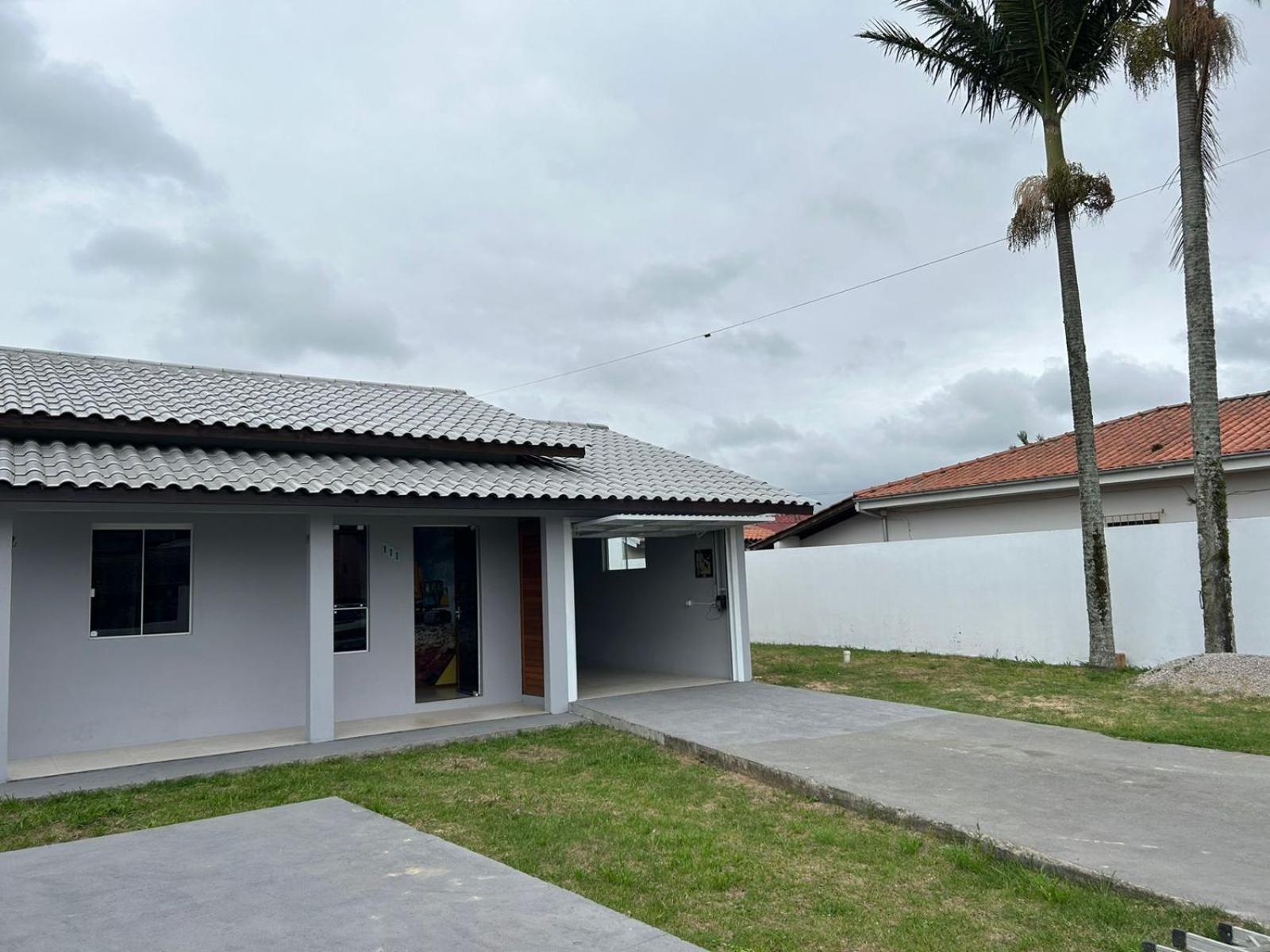 Casa em Imbituba SC, perto das Praias e Lagoa
