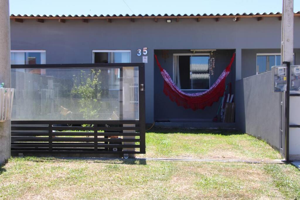 Casa no Balneário Pérola