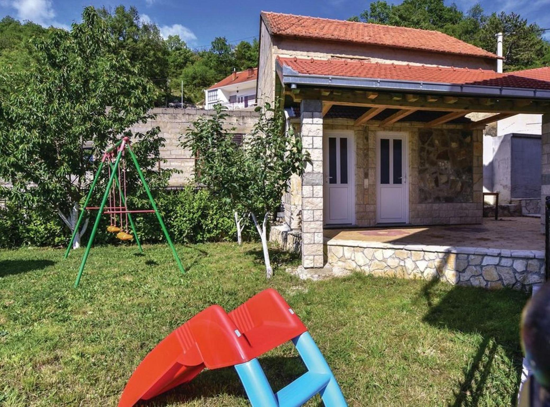Serene Villa with Pool, BBQ, and Authentic Tavern Surrounded by Nature view 3
