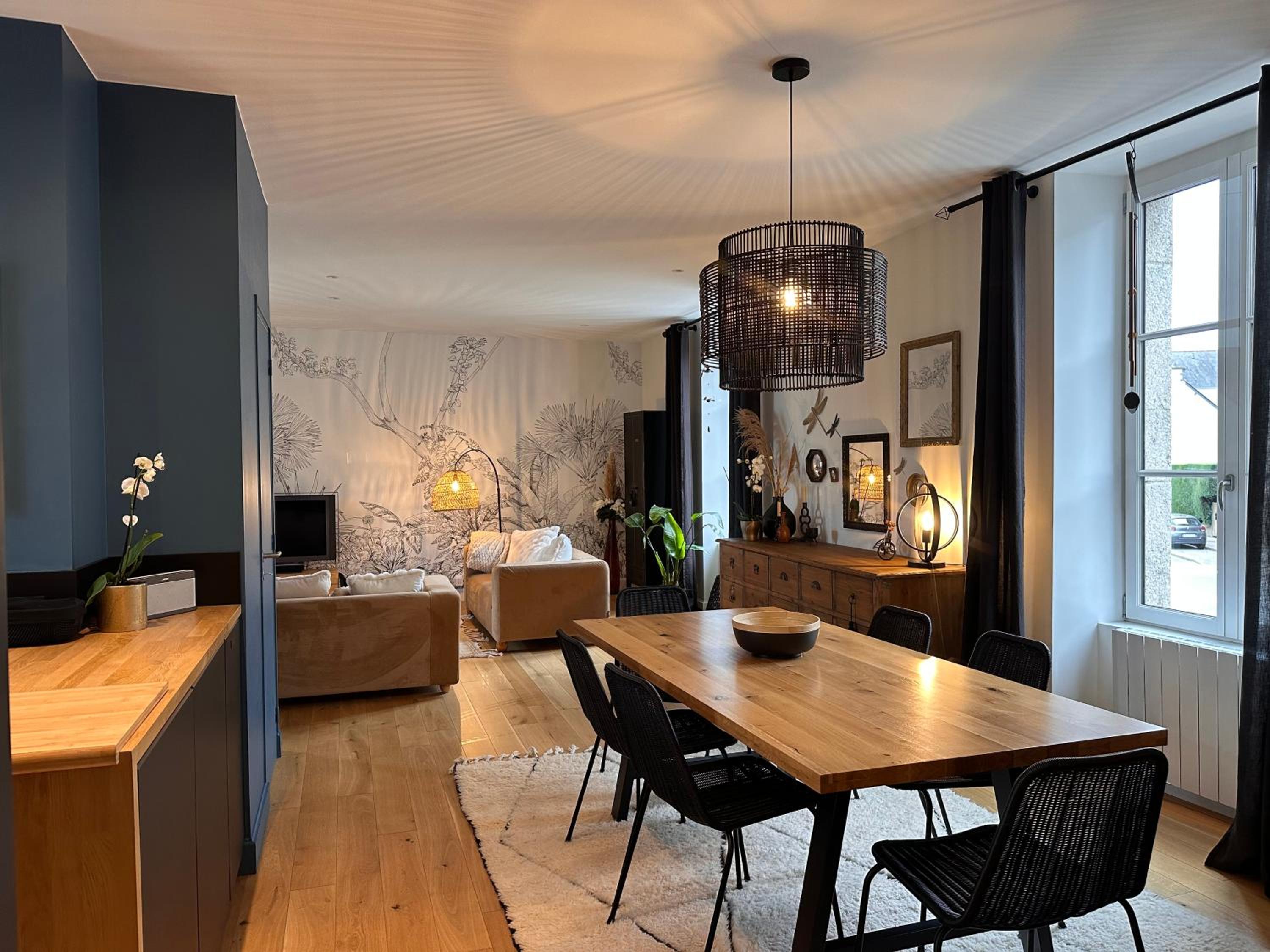 Les Libellules Appartement avec baignoire spa à Dinan Lanvallay