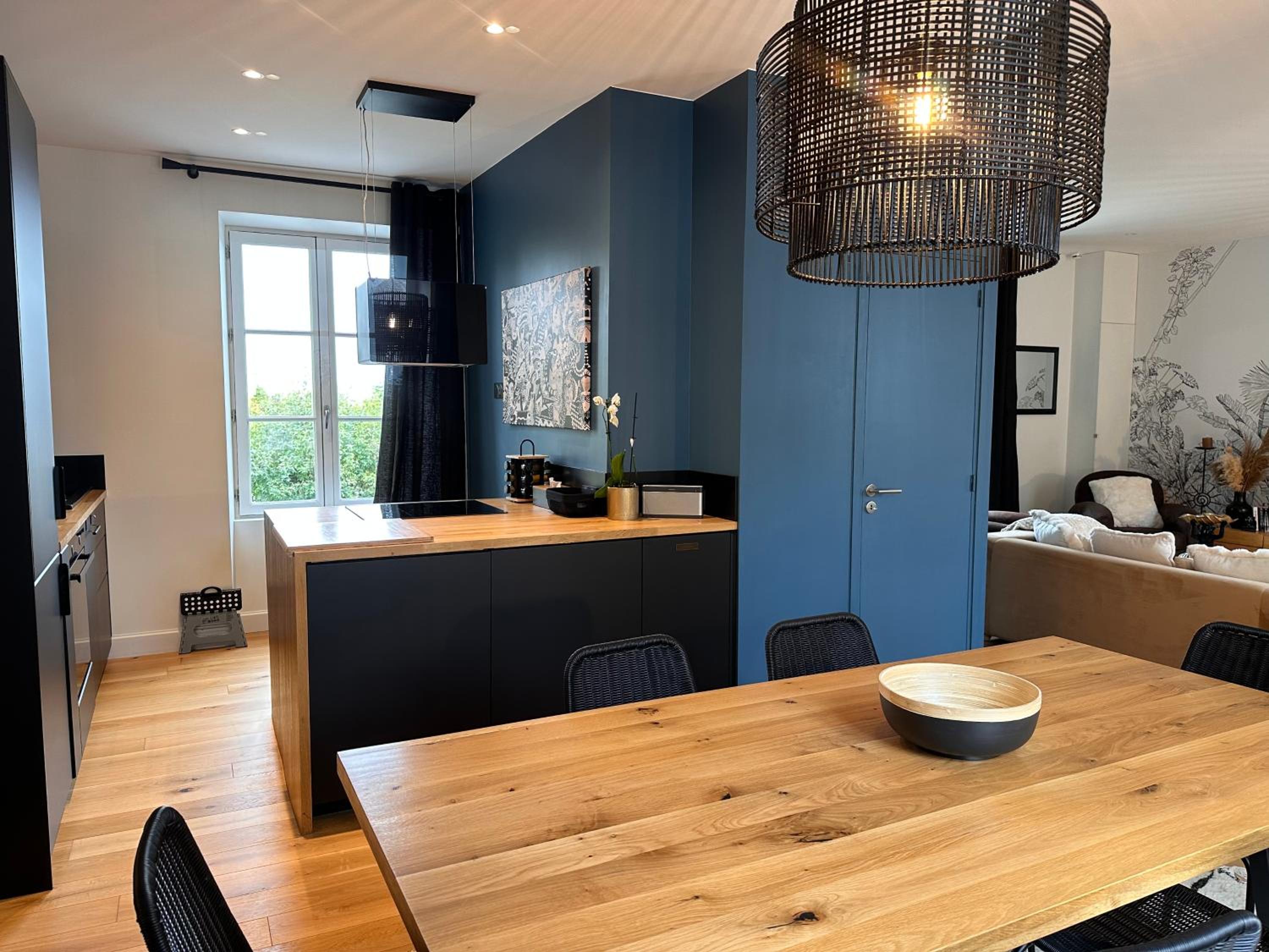 Les Libellules Appartement avec baignoire spa à Dinan Lanvallay