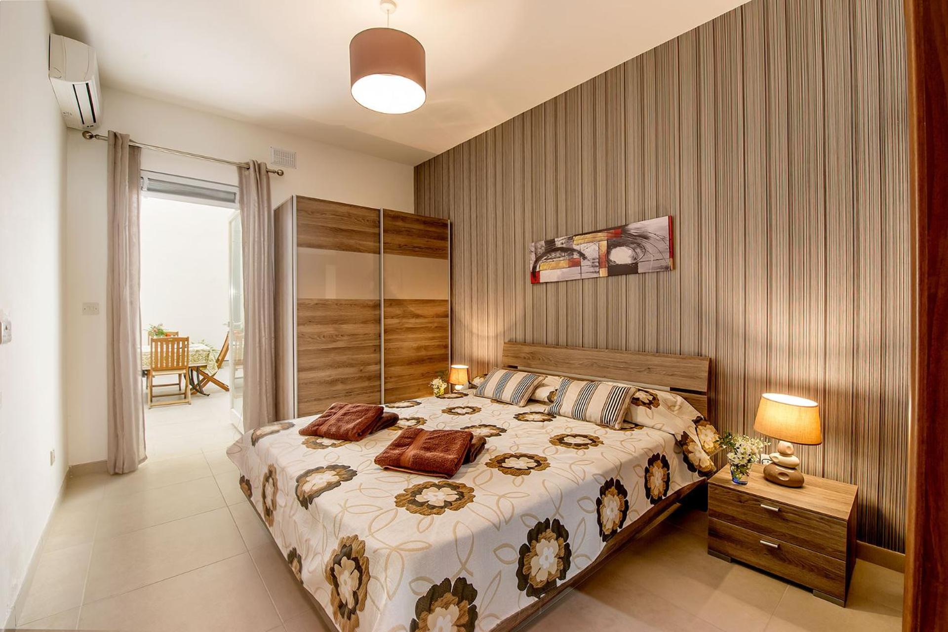 Hillock Residence Apartments