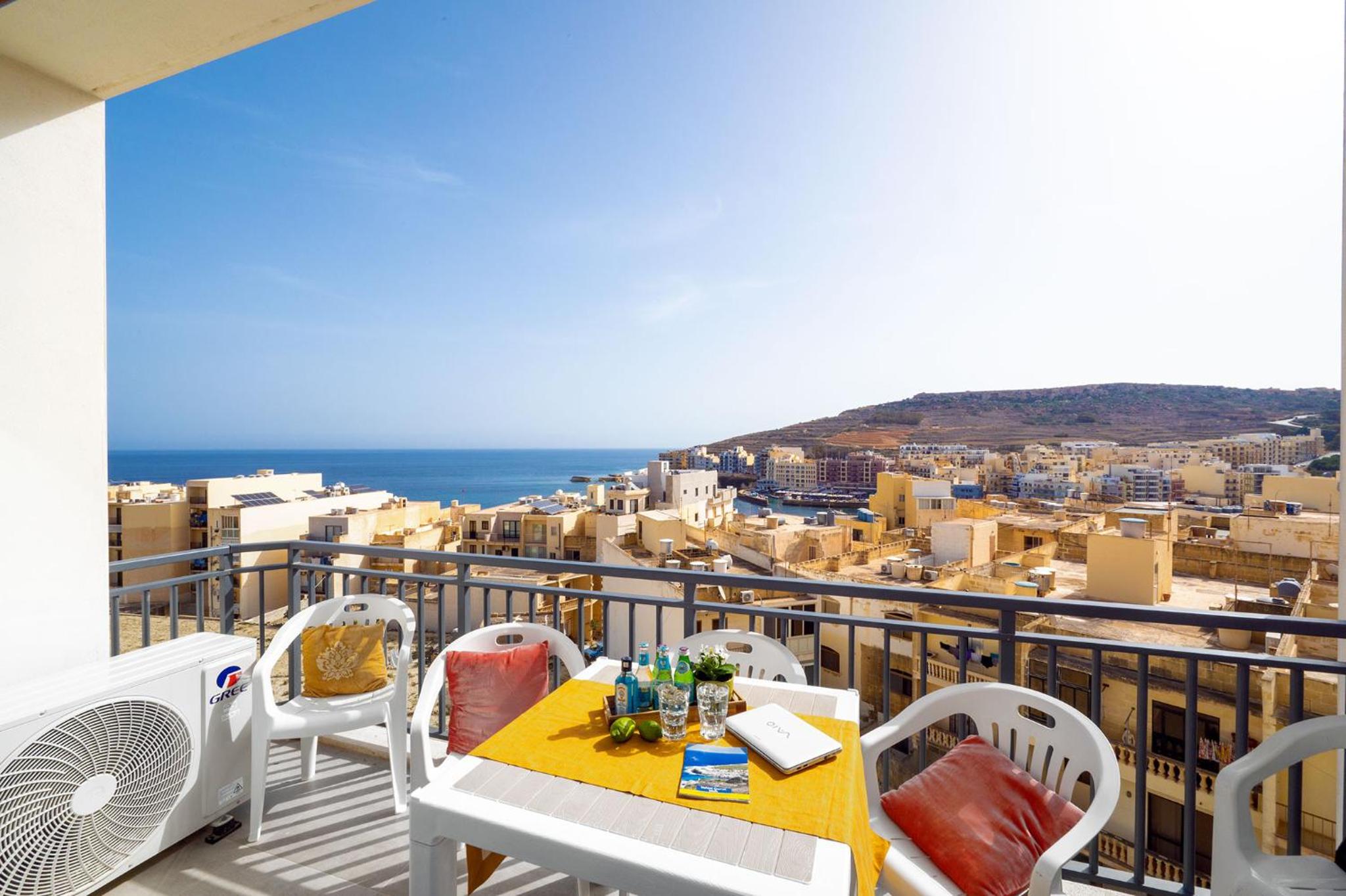 Hillock Residence Apartments