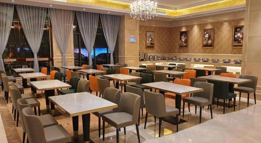 Vienna Hotel Guangdong Shaoguan Shaonan Avenue