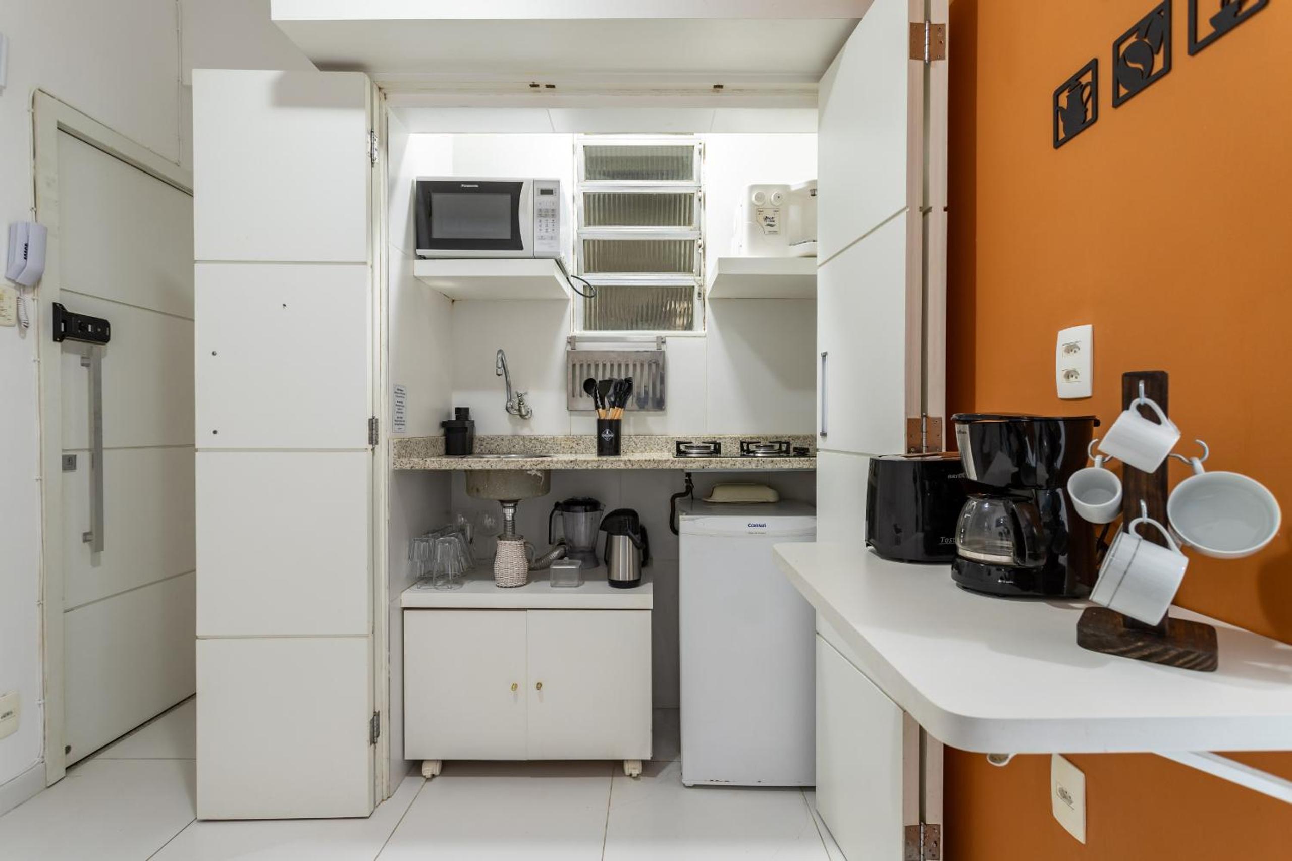 Studio em Copacabana a 5 minutos da praia - NSC309