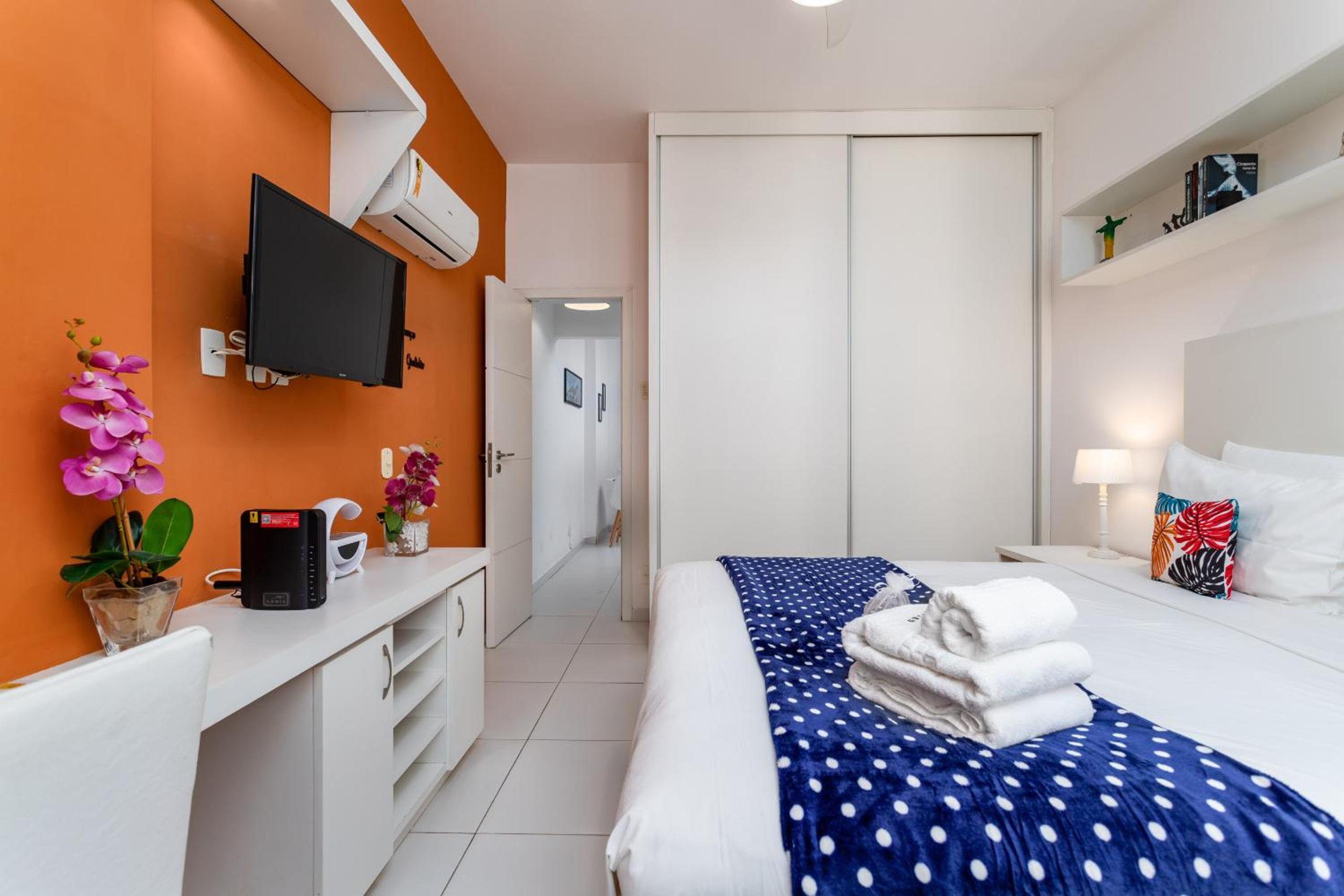 Studio em Copacabana a 5 minutos da praia - NSC309