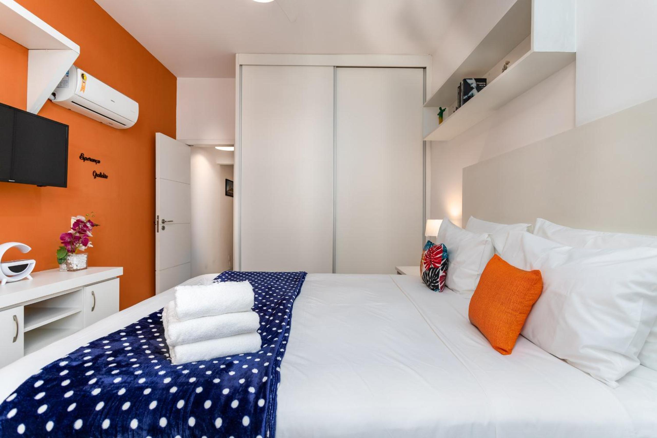 Studio em Copacabana a 5 minutos da praia - NSC309