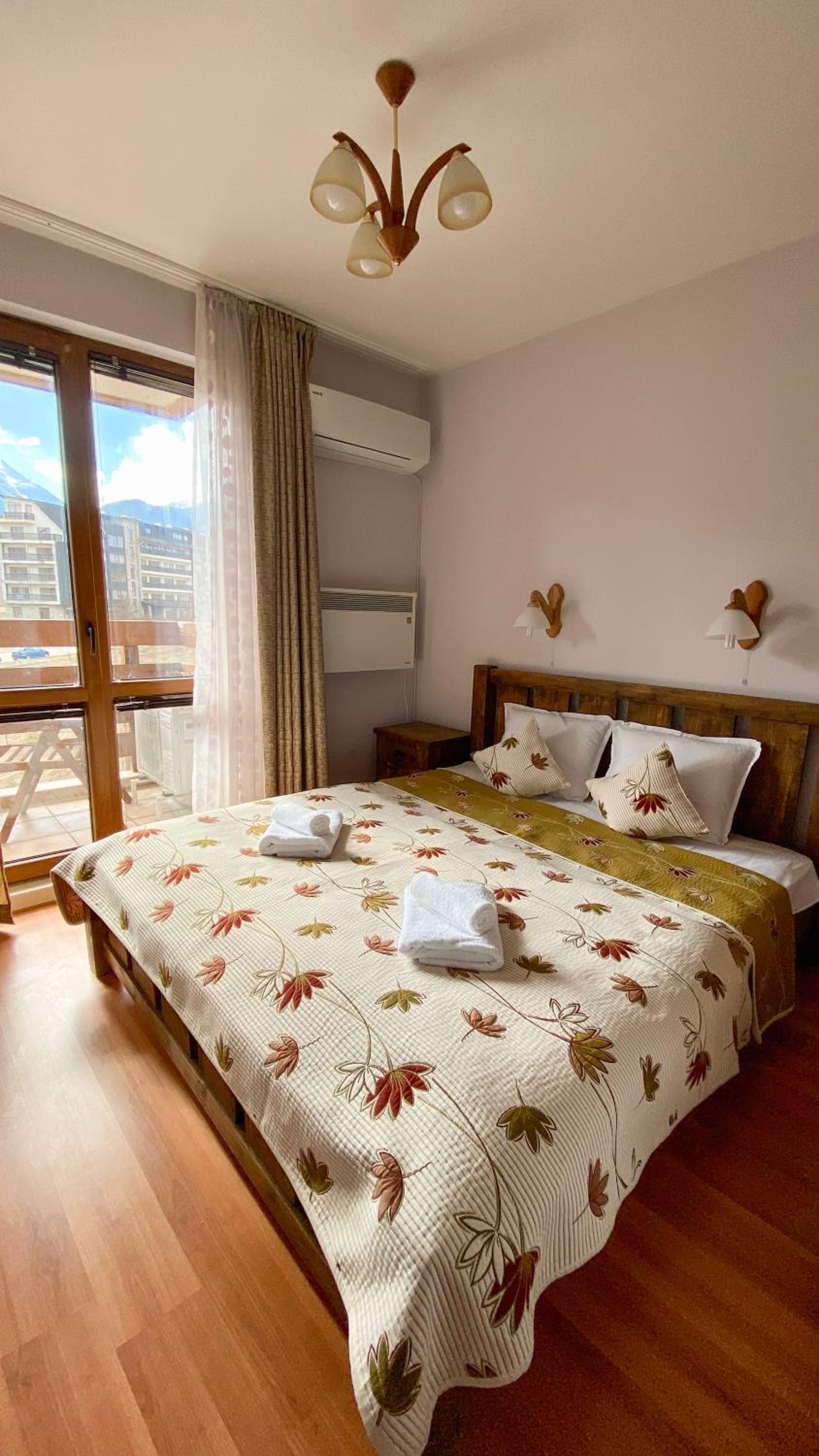 Wooden Apartment in Belvedere