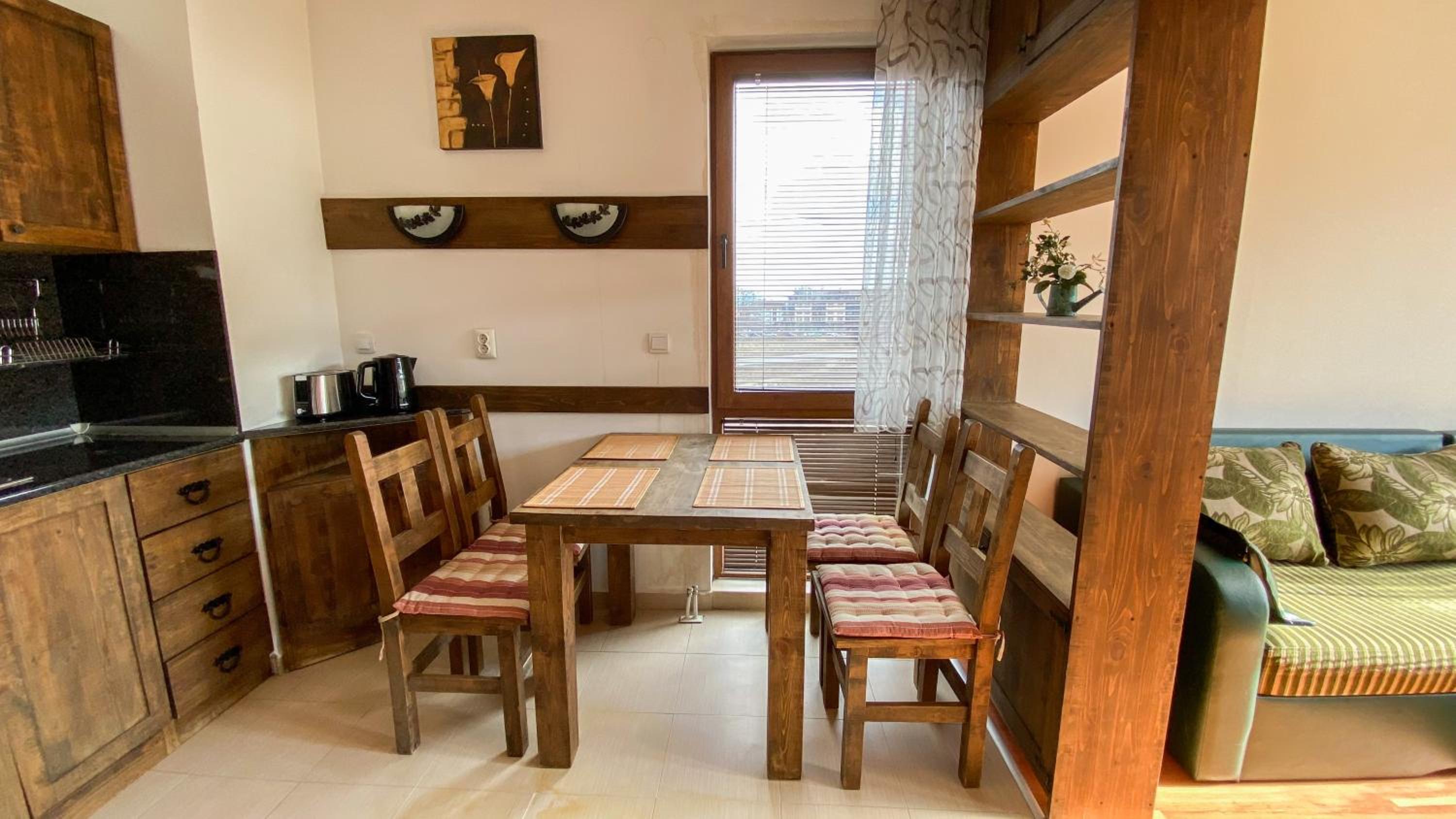 Wooden Apartment in Belvedere