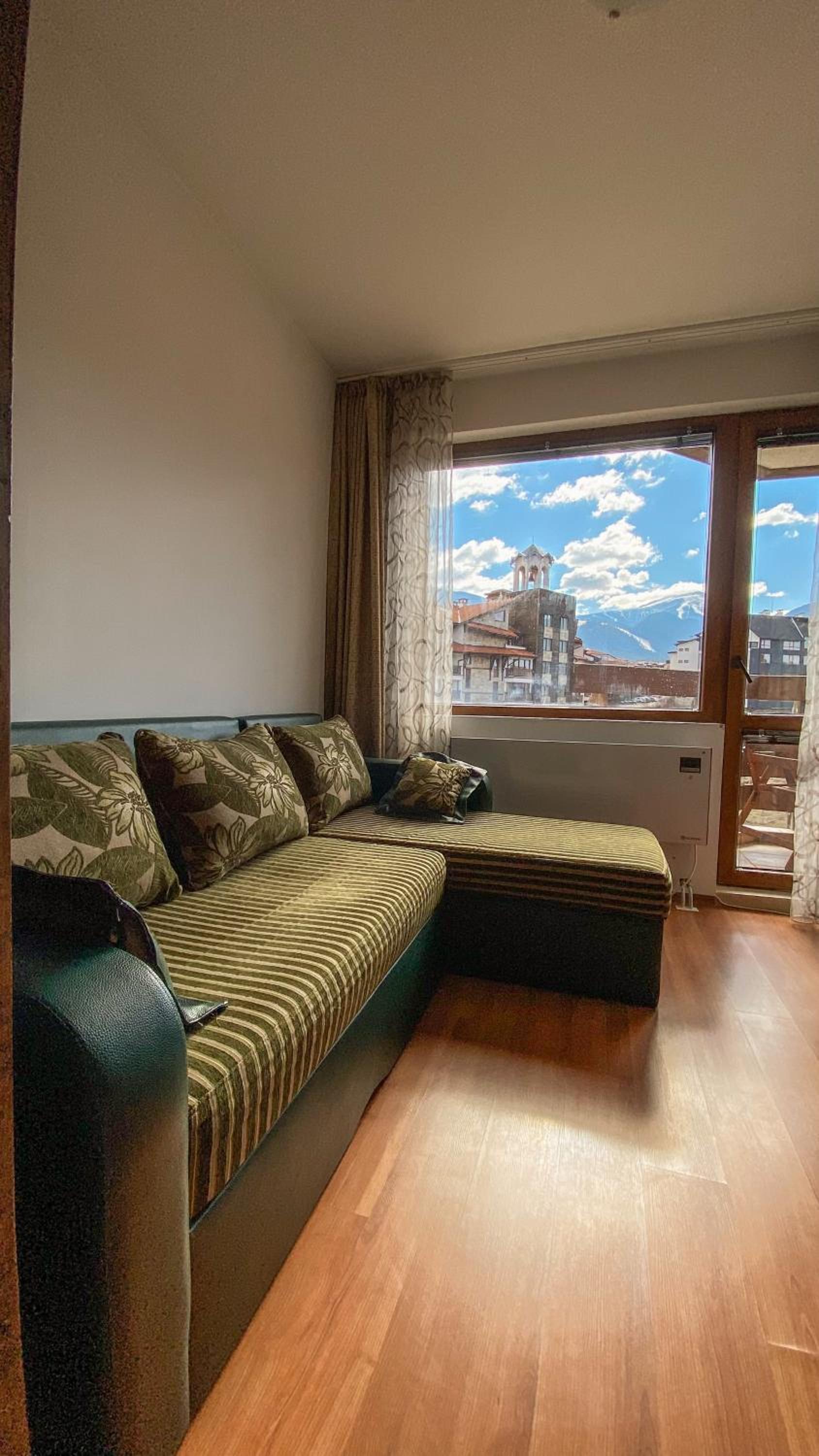 Wooden Apartment in Belvedere