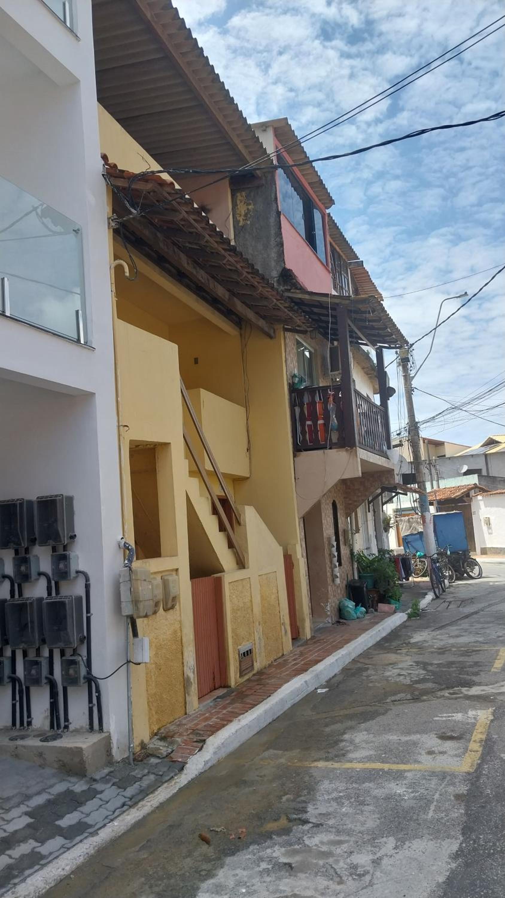Casa de temporada no centro de arraial do cabo