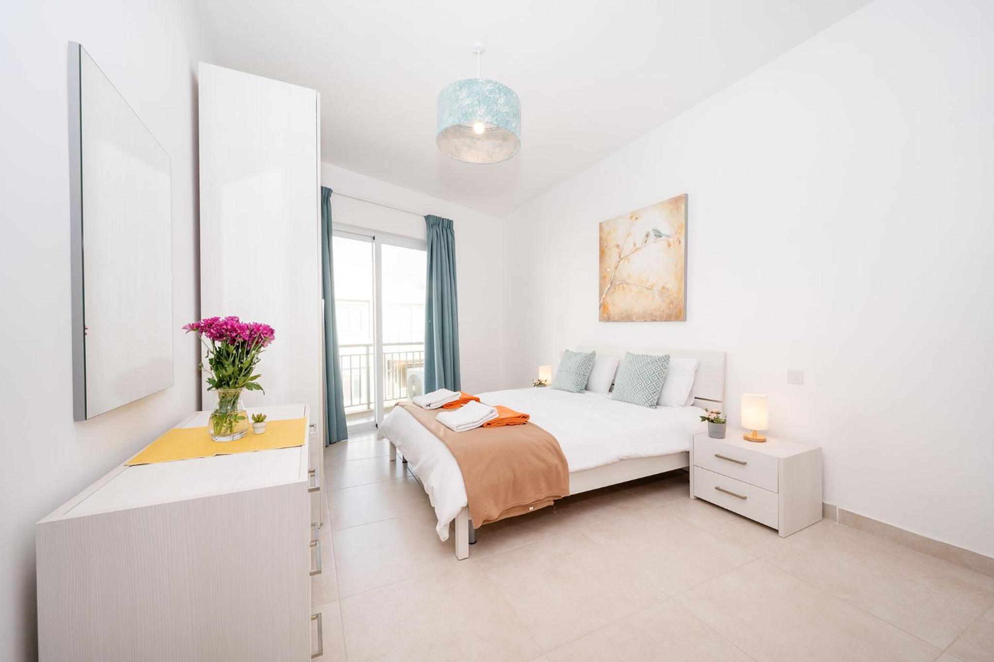 Hillock Residence Apartments