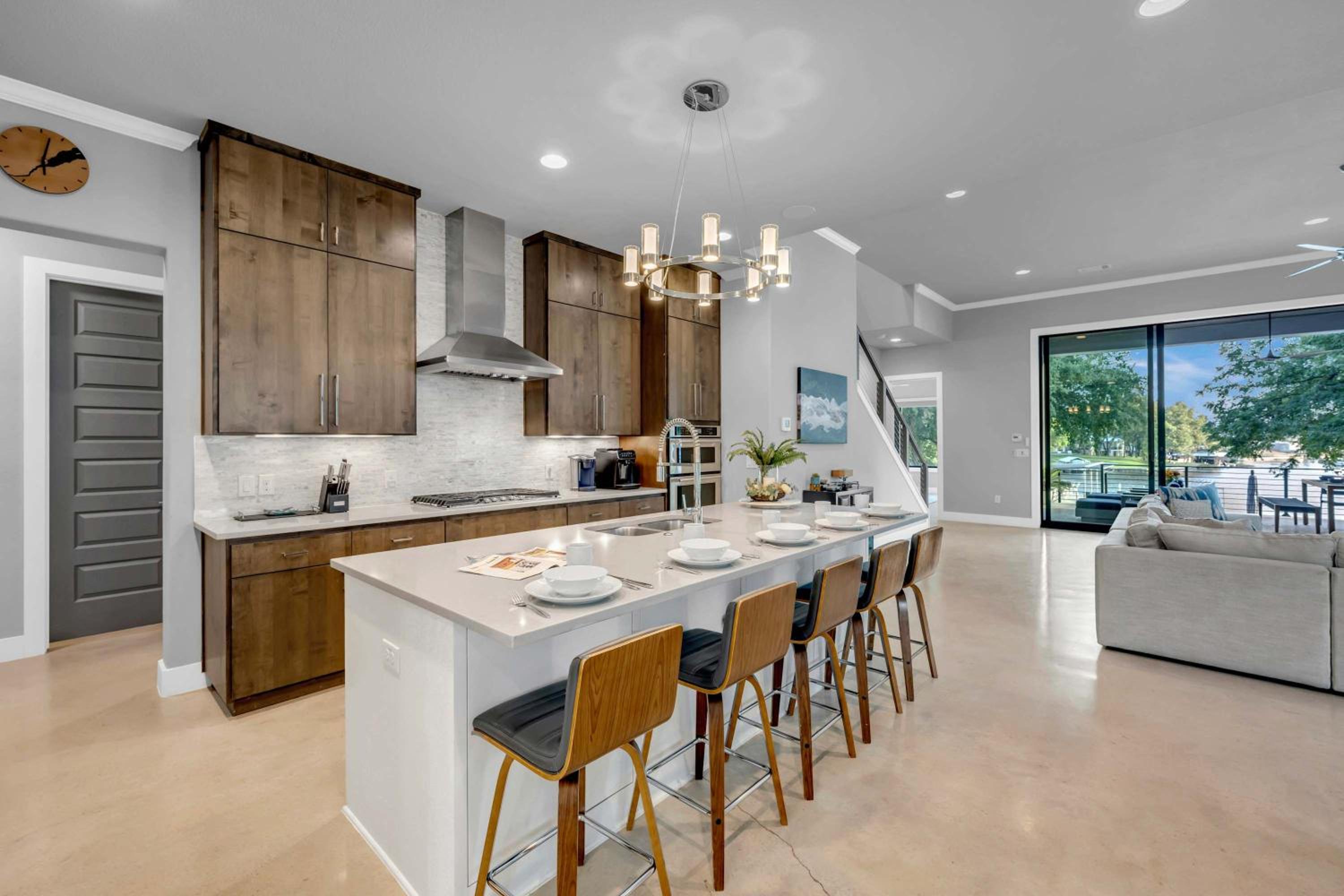 Lakeshore Retreat with Concierge Services