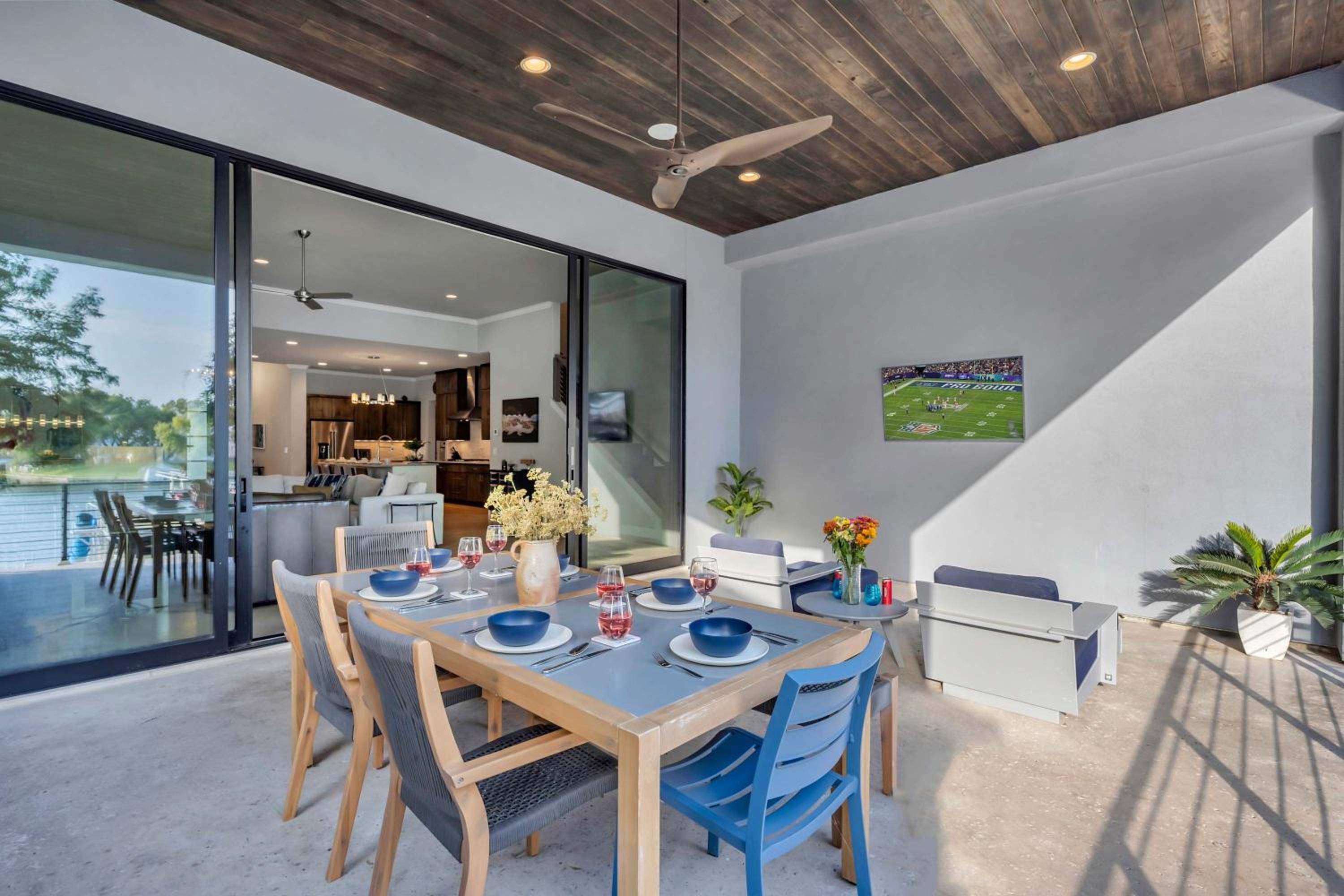 Lakeshore Retreat with Concierge Services