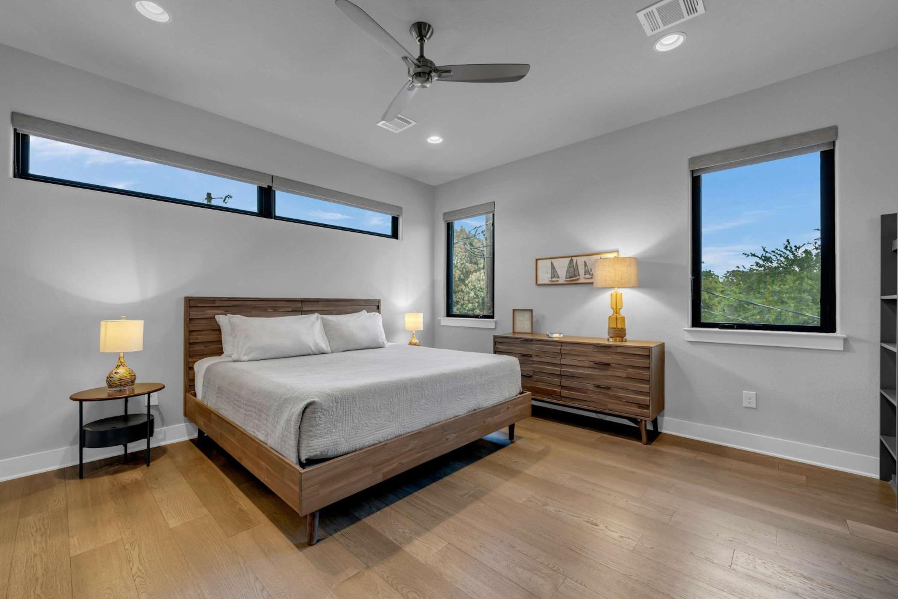 Lakeshore Retreat with Concierge Services