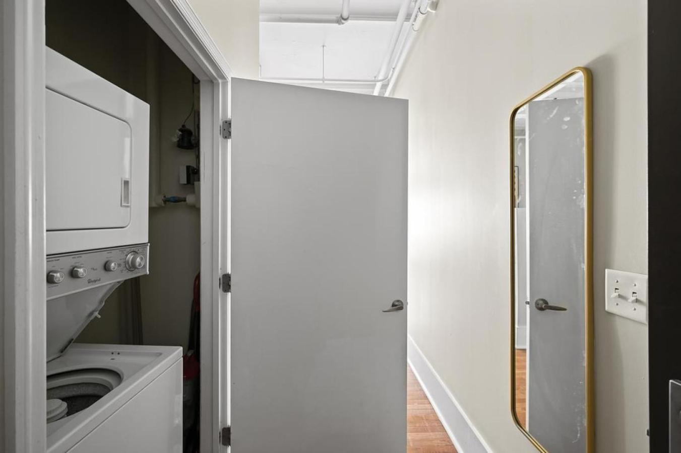 Photograph supplied for Landing at The Stahlman - 1 Bedroom in Downtown