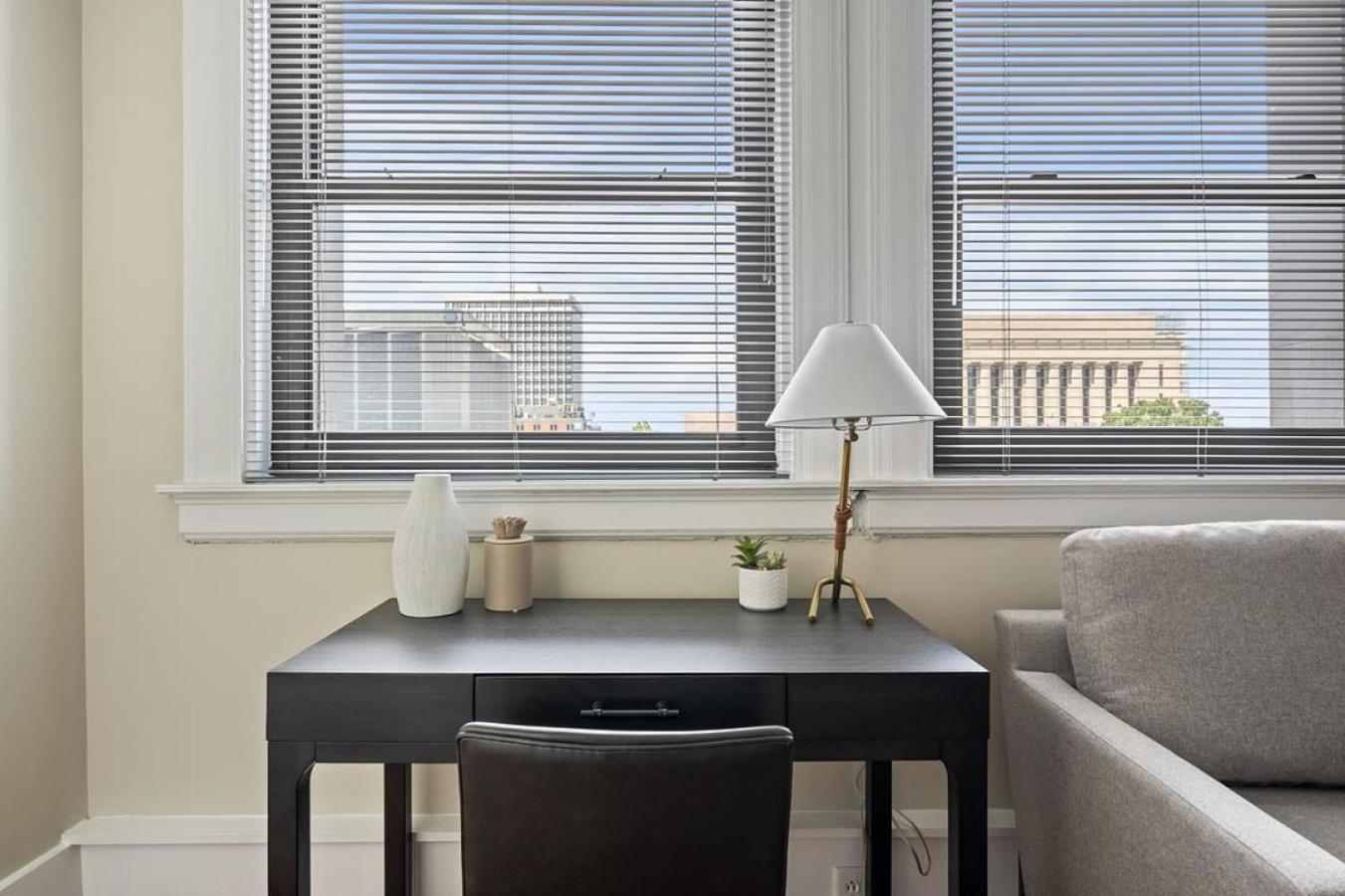 Landing at The Stahlman - 2 Bedrooms in Downtown view 2