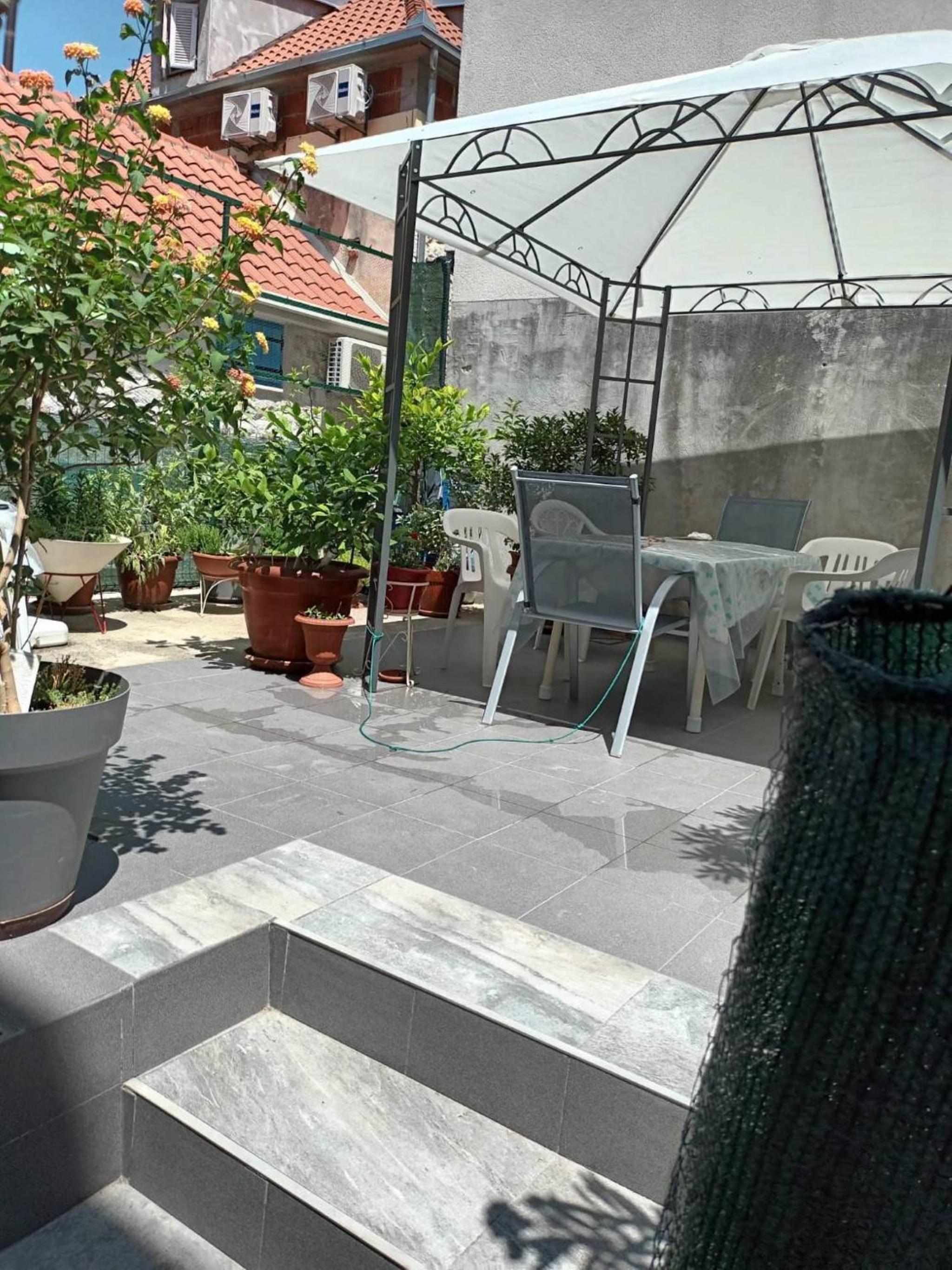 Cozy Studio Apartments with Terrace Near Kaštela Promenade view 4