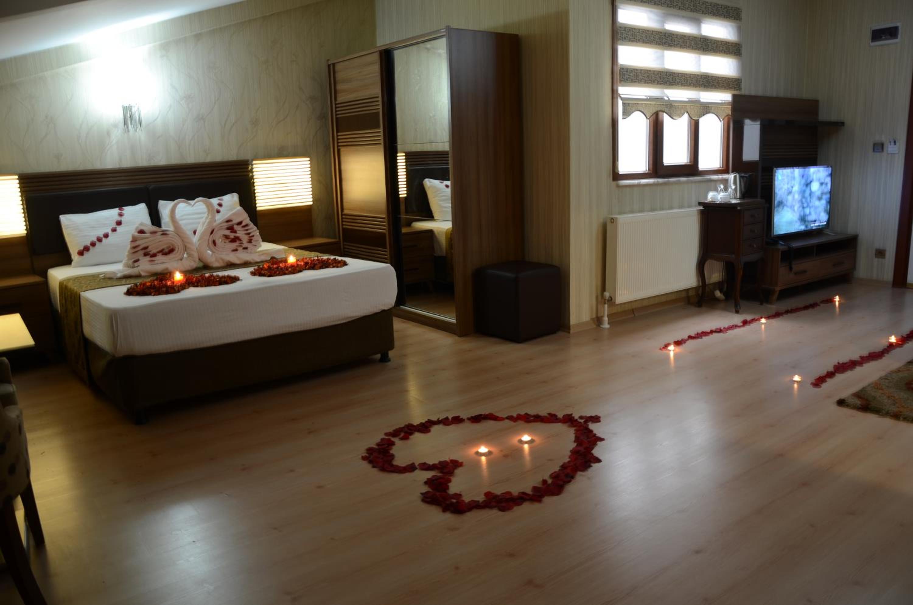 Gumus Palace Otel - Image 15