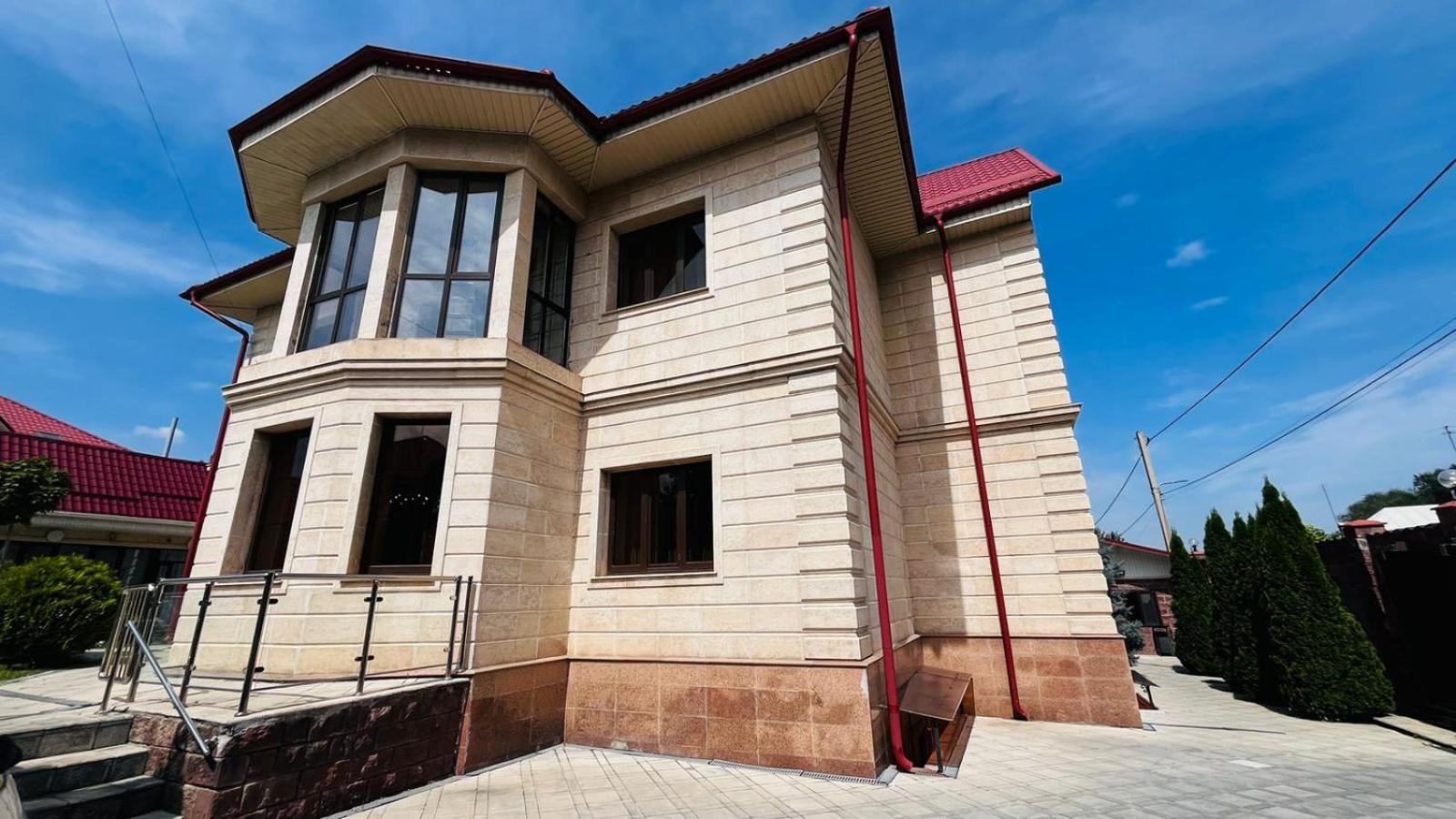 Photo 46