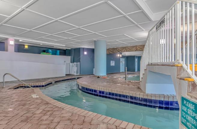 Double Queen Suite- Ocean Views! Paradise 1611 view 3