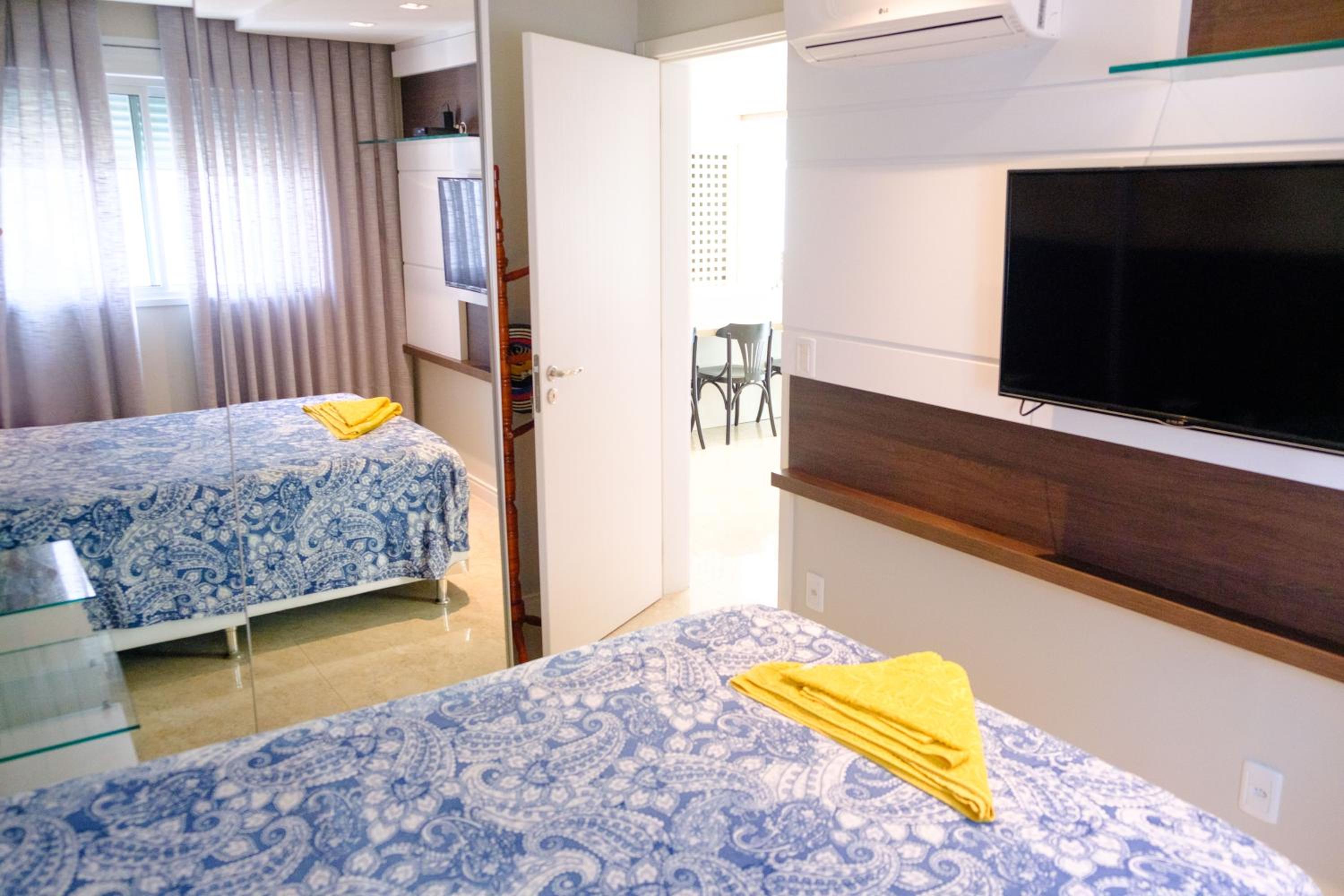 Luxury at the beach!Wi-Fi500Mpbs