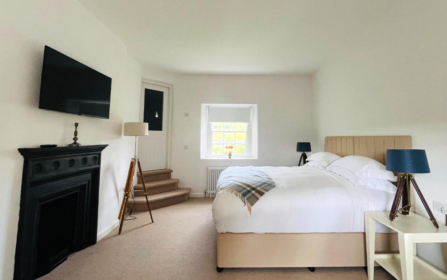 Renovated Barracks overlooking River Blackwater view 4