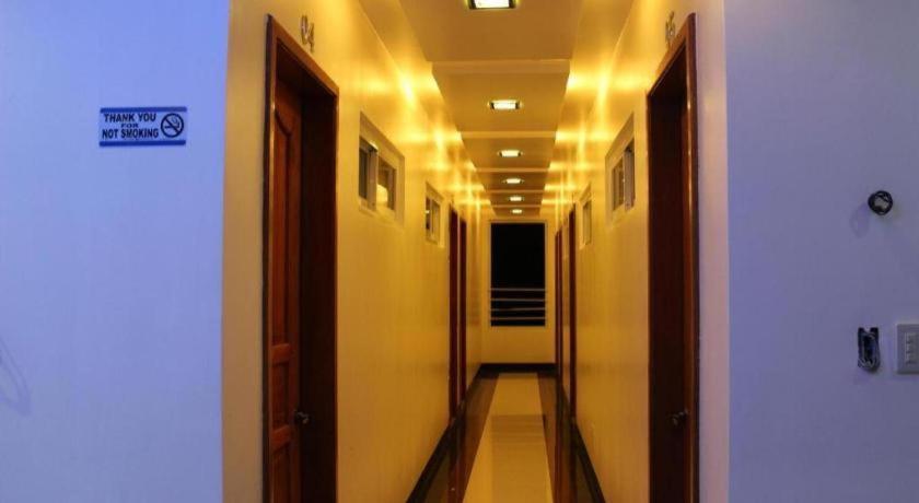Citrine Travel Lodge