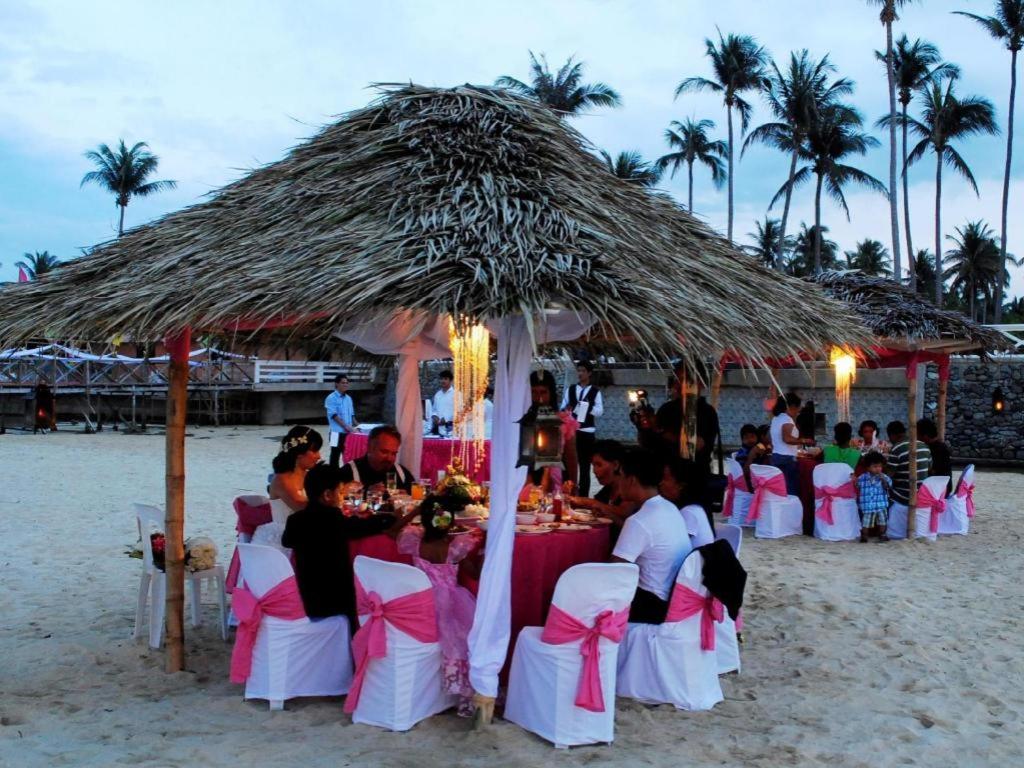 Punta Riviera Resort