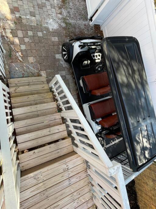 Laguna bungalow Free golf cart with home view 4