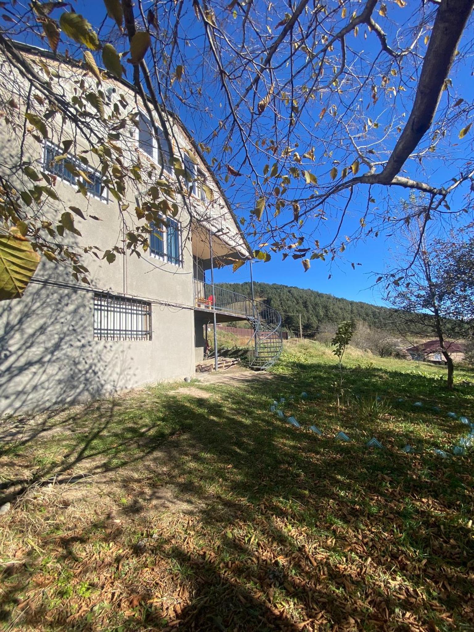 Dez Guest House with Mountain View