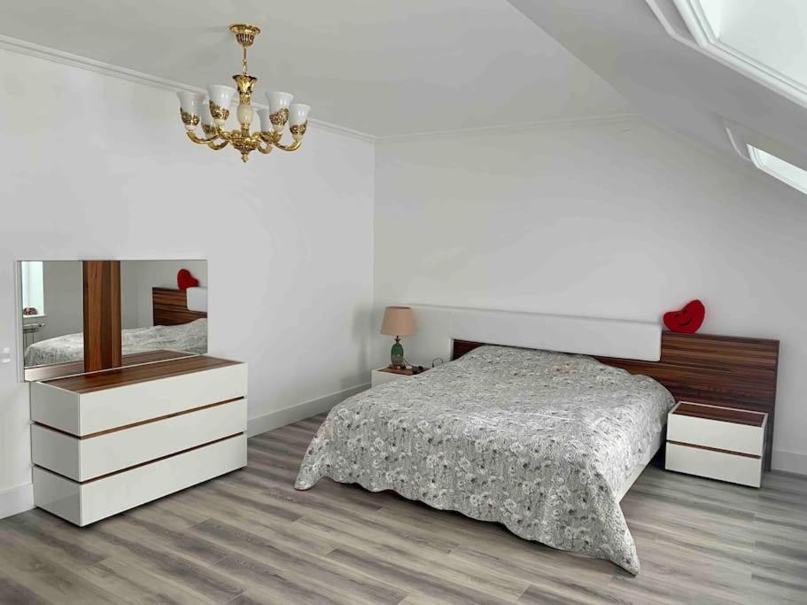 Exclusive Luxury Villa With Pool & Sauna near Sea Breeze