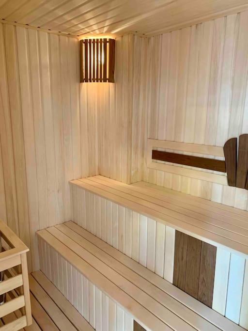 Exclusive Luxury Villa With Pool & Sauna near Sea Breeze