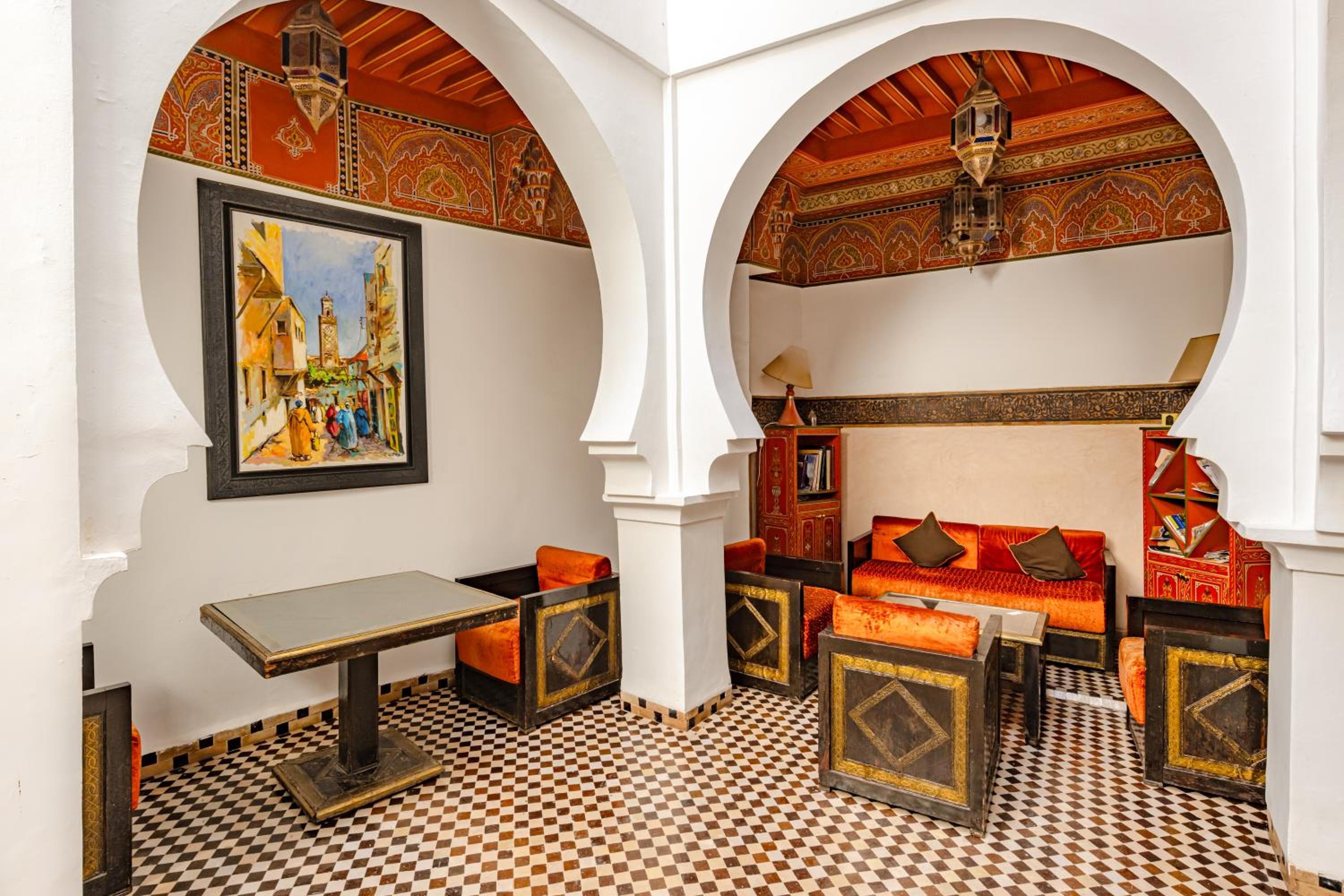 lounge