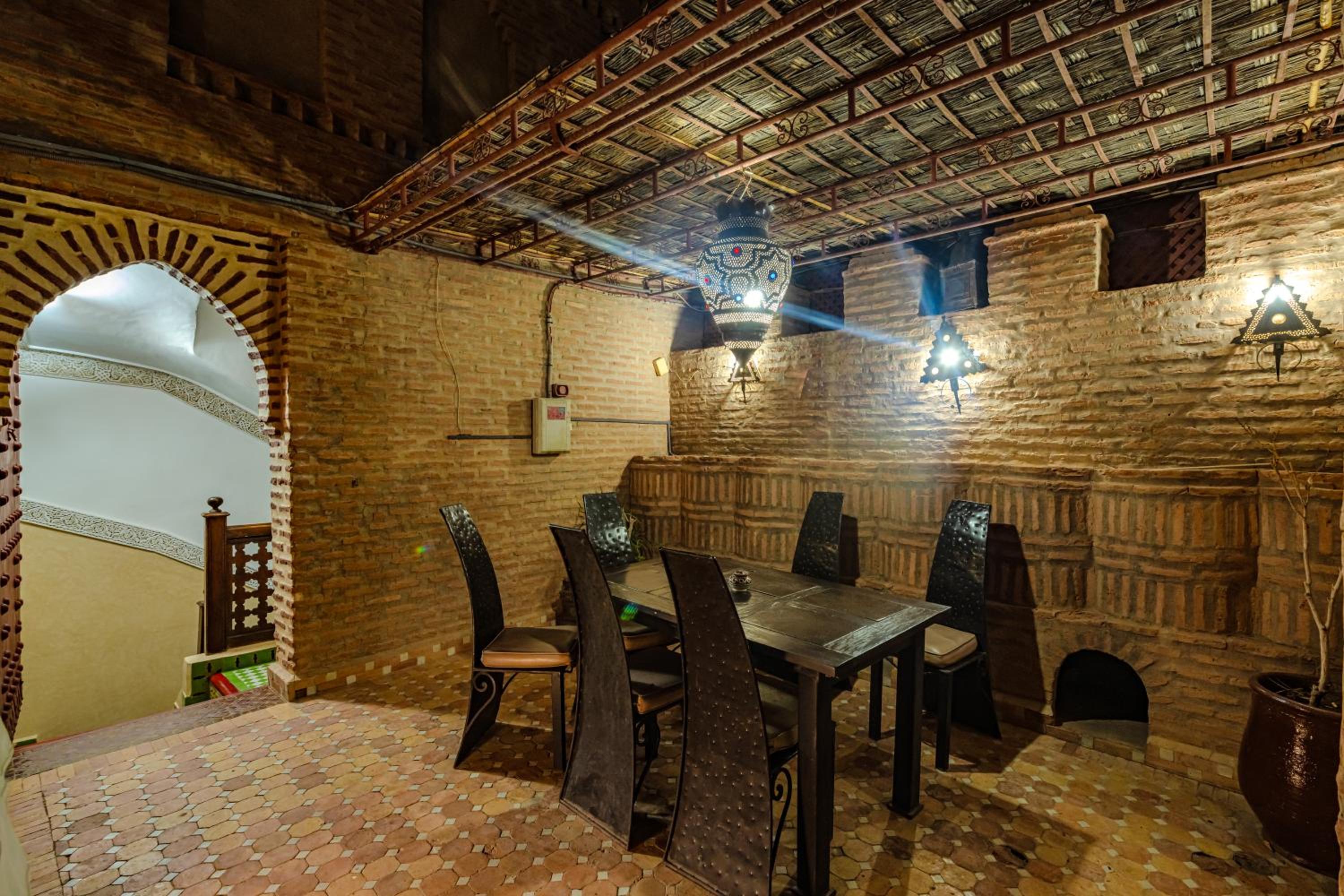 Maison Do
