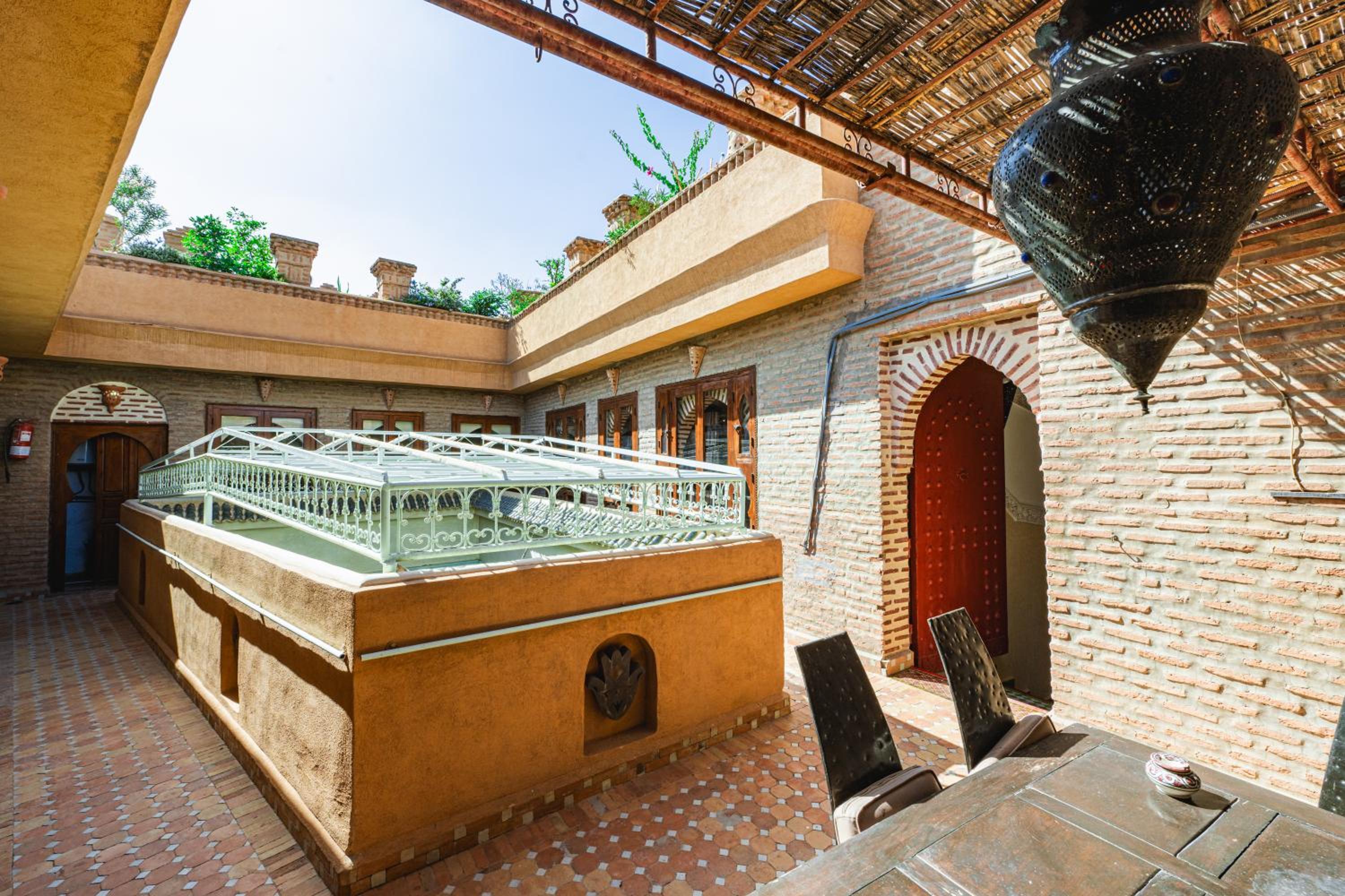 Maison Do