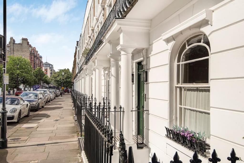 Chepstow Place- Notting Hill