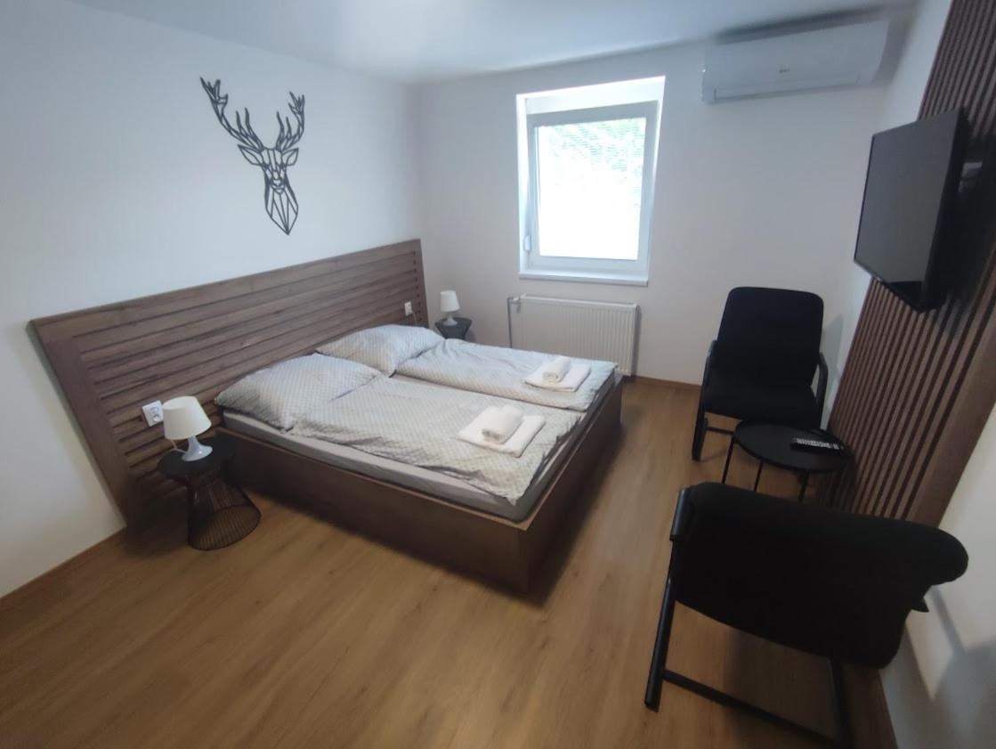 apartmánový dom rodiny BÖJTÖS Patince