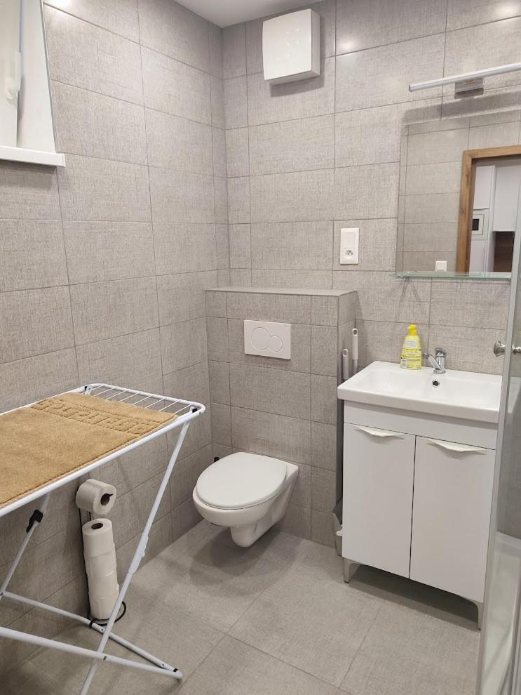 apartmánový dom rodiny BÖJTÖS Patince