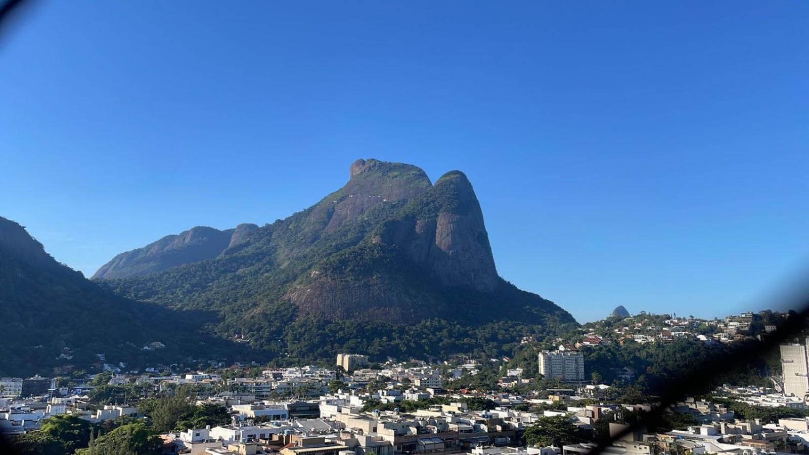Praia do Pepê - Barra da Tijuca - Olegário Maciel