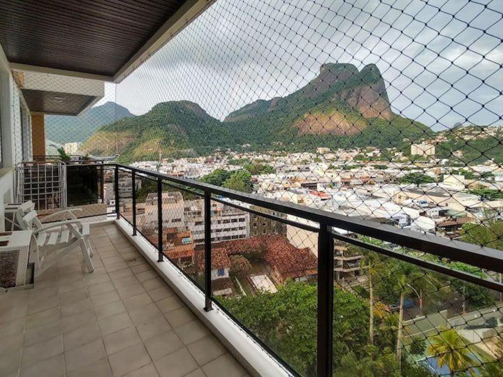 Praia do Pepê - Barra da Tijuca - Olegário Maciel