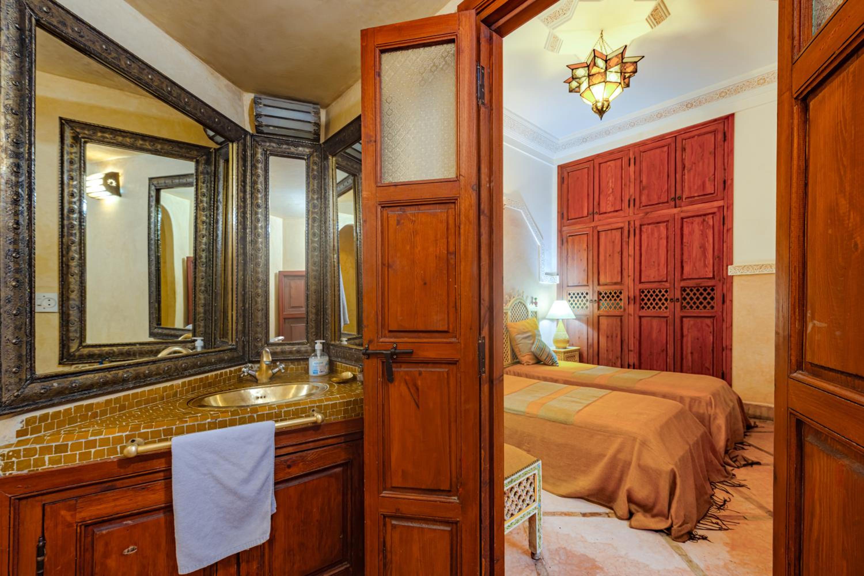 Maison Do